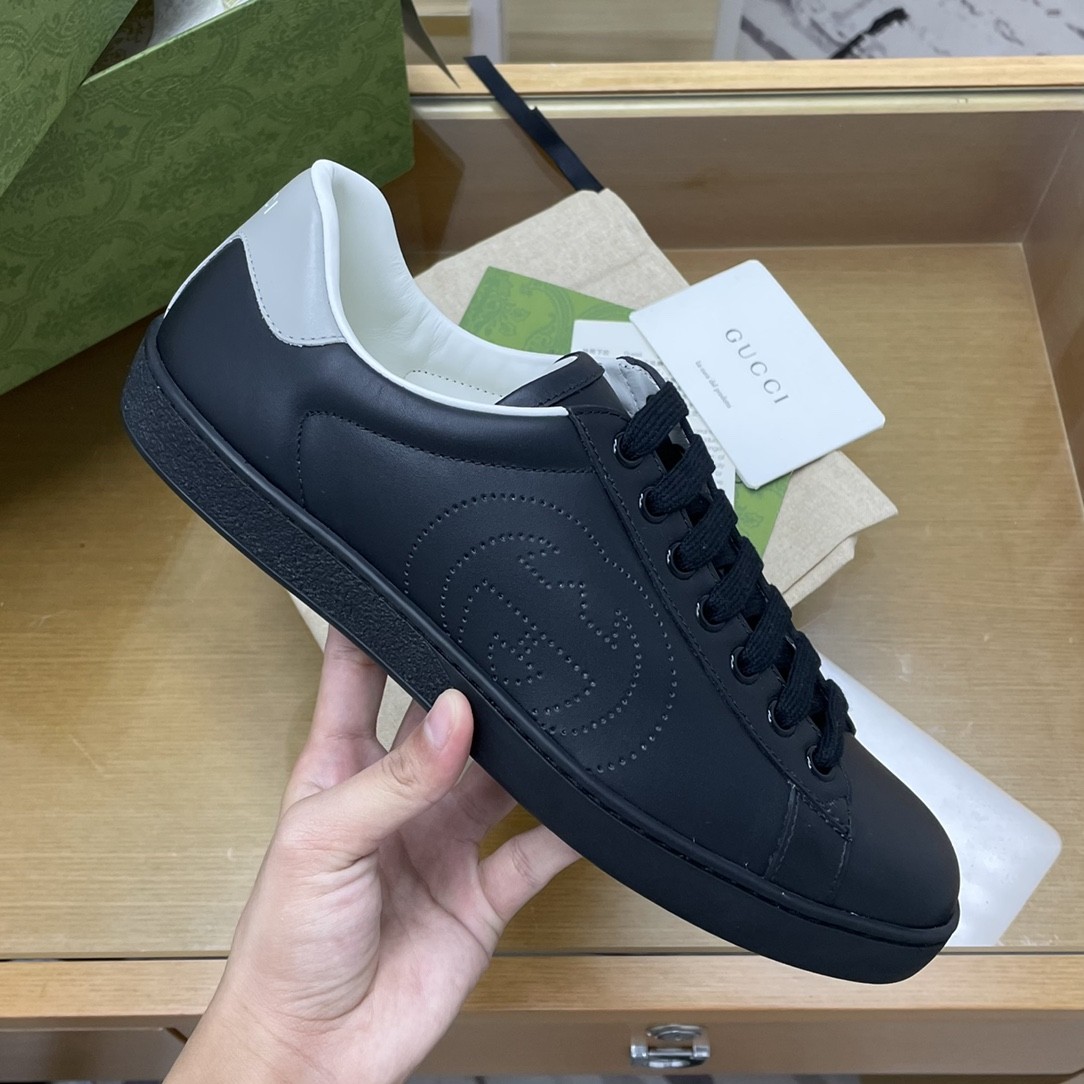 Gucci sneakers Support chip phone sensing M US7=EUR39=CM24.5