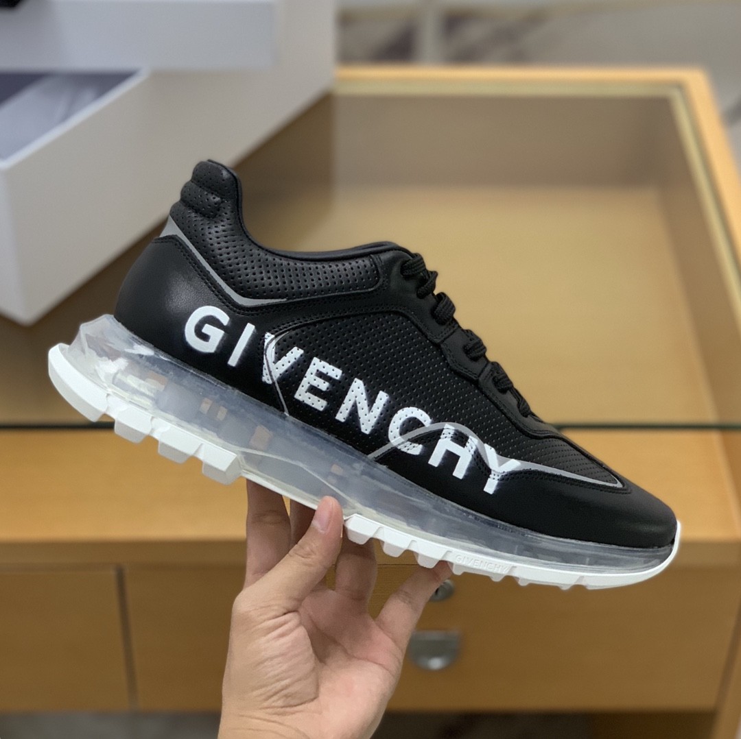 Givenchy Sneakers M US7=EUR39=CM24.5