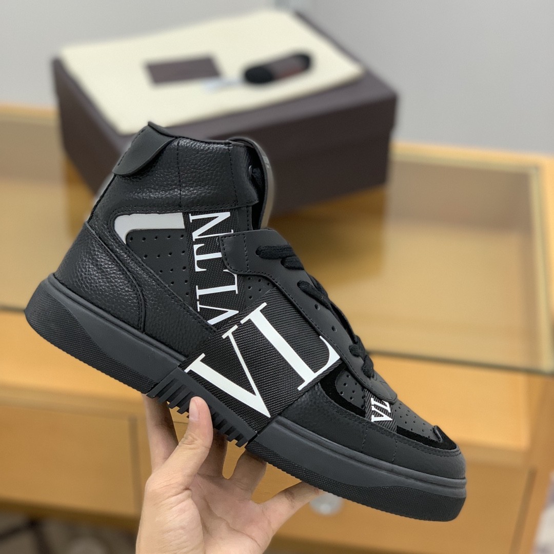 Valentino high-top sneakers W US5.5=EUR36=CM23