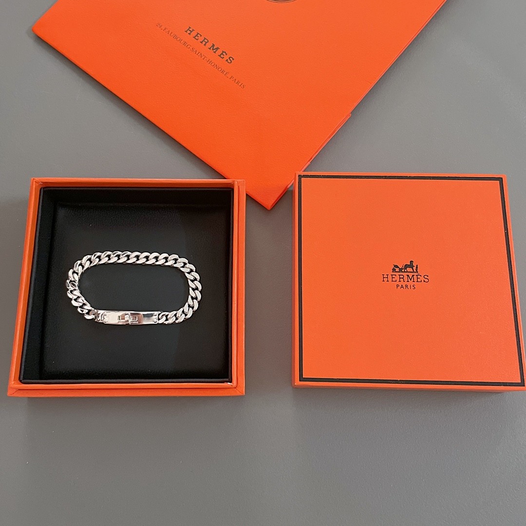 Hermes thick chain Kelly bracelet