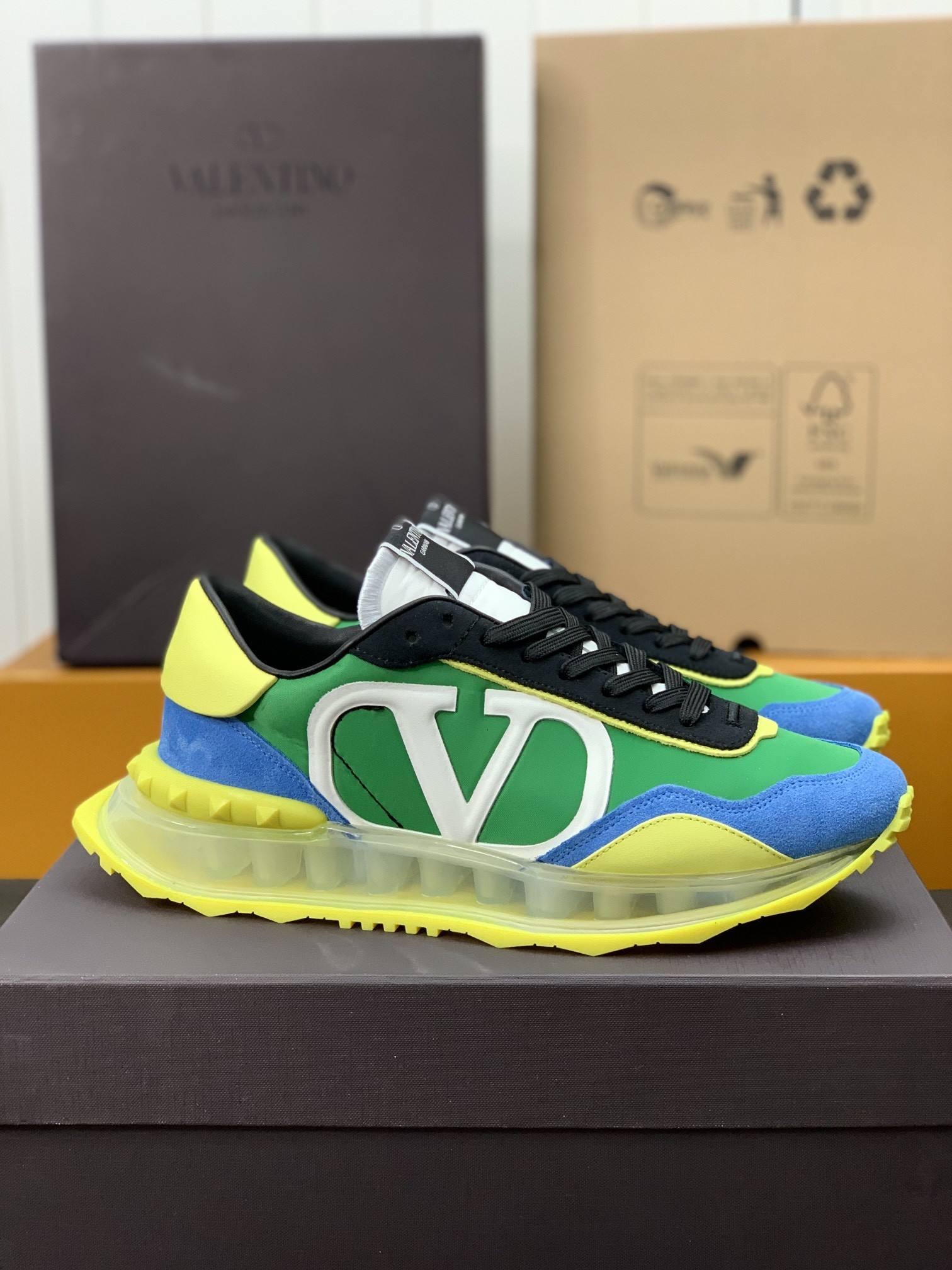 Valentino sneaker M US6.5=EUR38=CM24