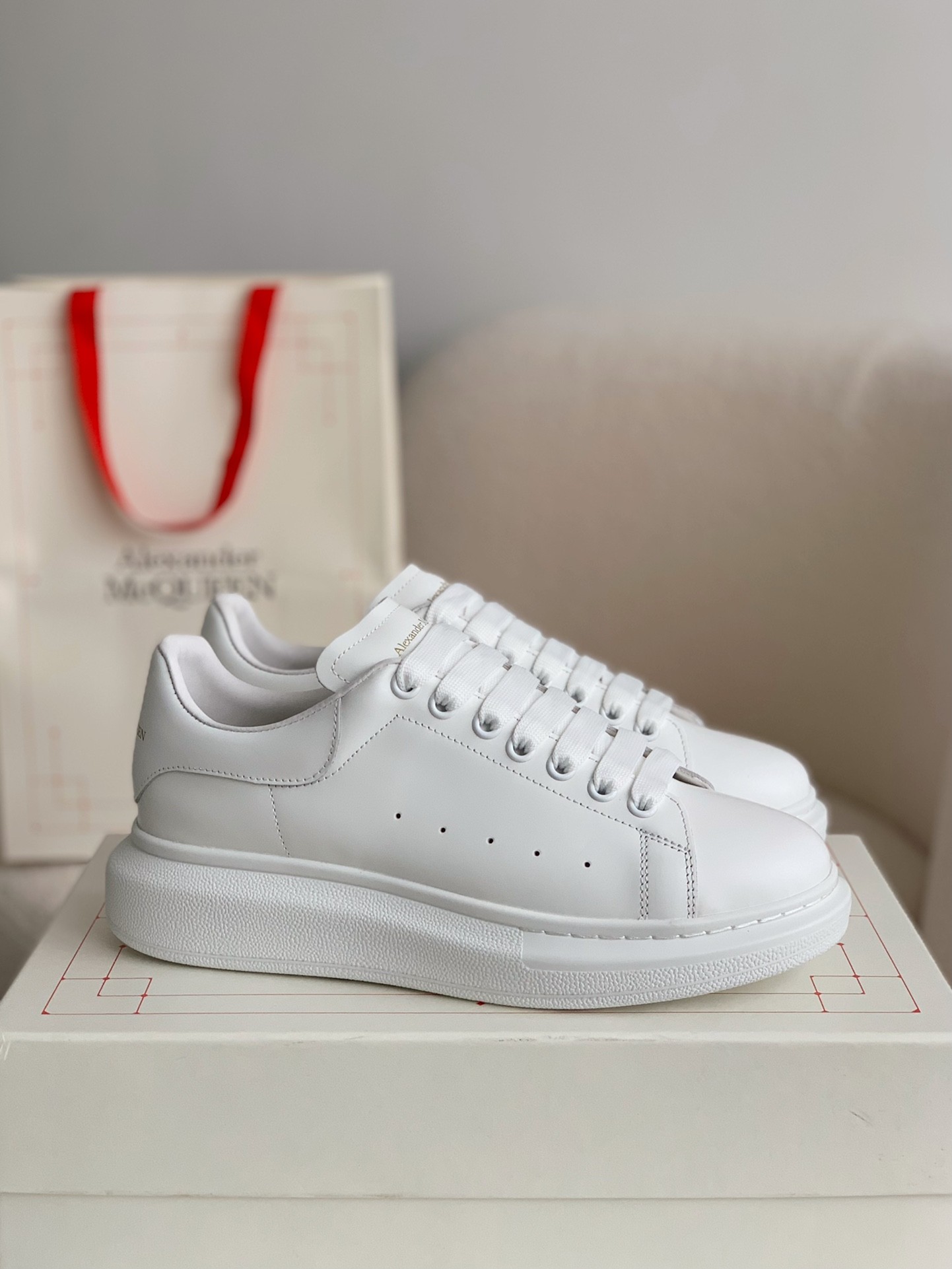 Alexander McQueen MQ white cowhide tail Sneakers  W US5.5=EUR36=CM23