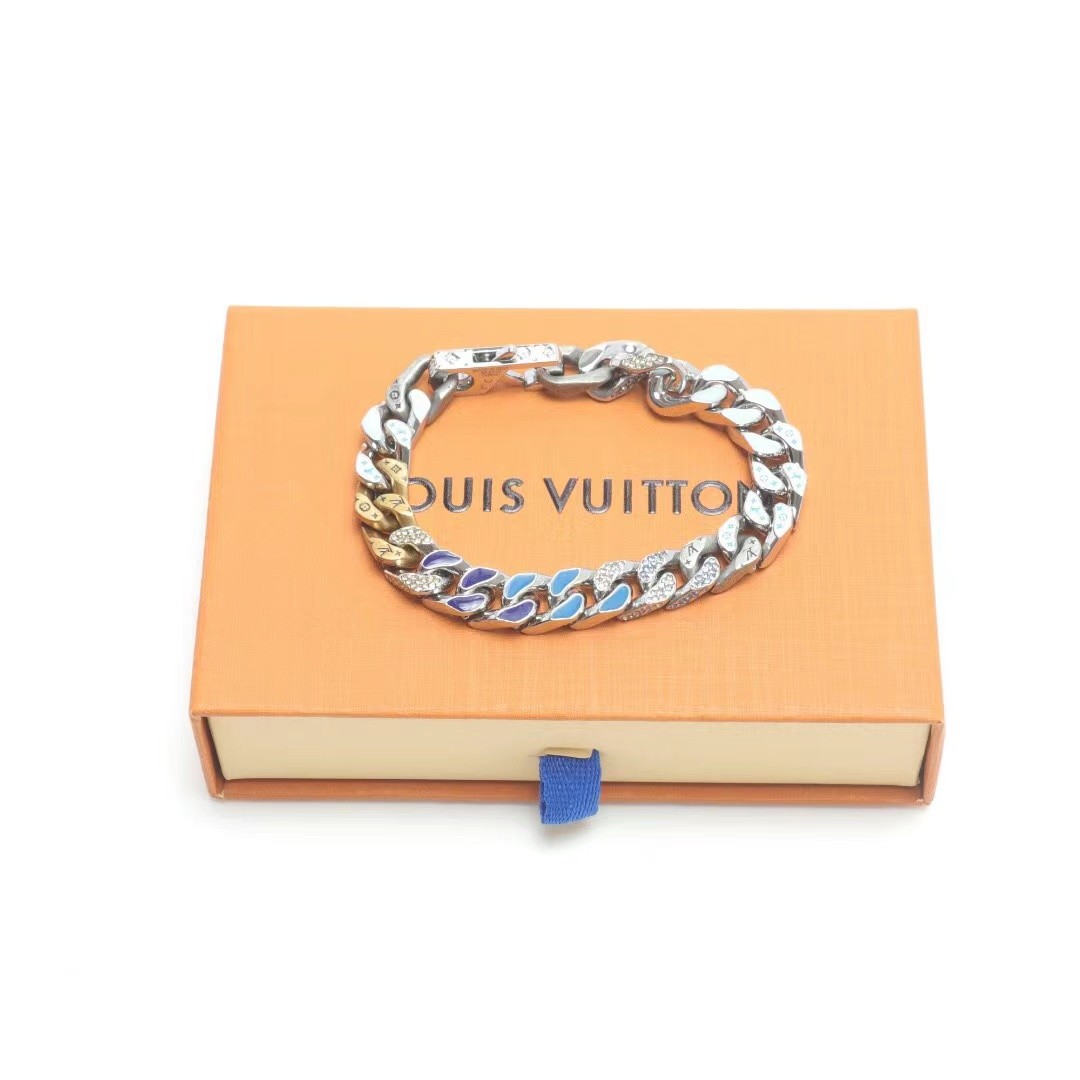 LV  Bracelet M（18cm）