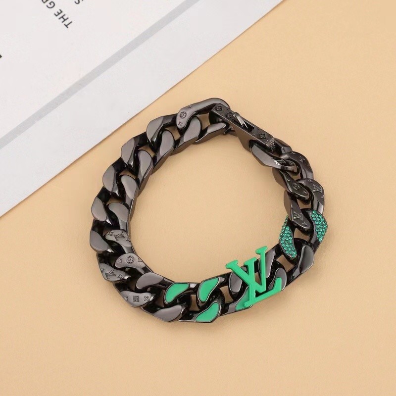 LV  Bracelet M（18cm）