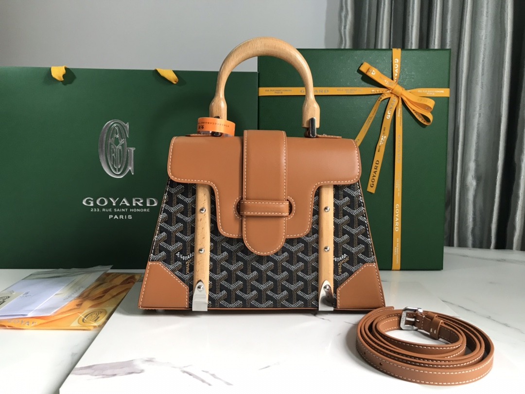 ​Goyard Saïgon PM small bag, top quality!   Size: 28 * 20 * 12cm