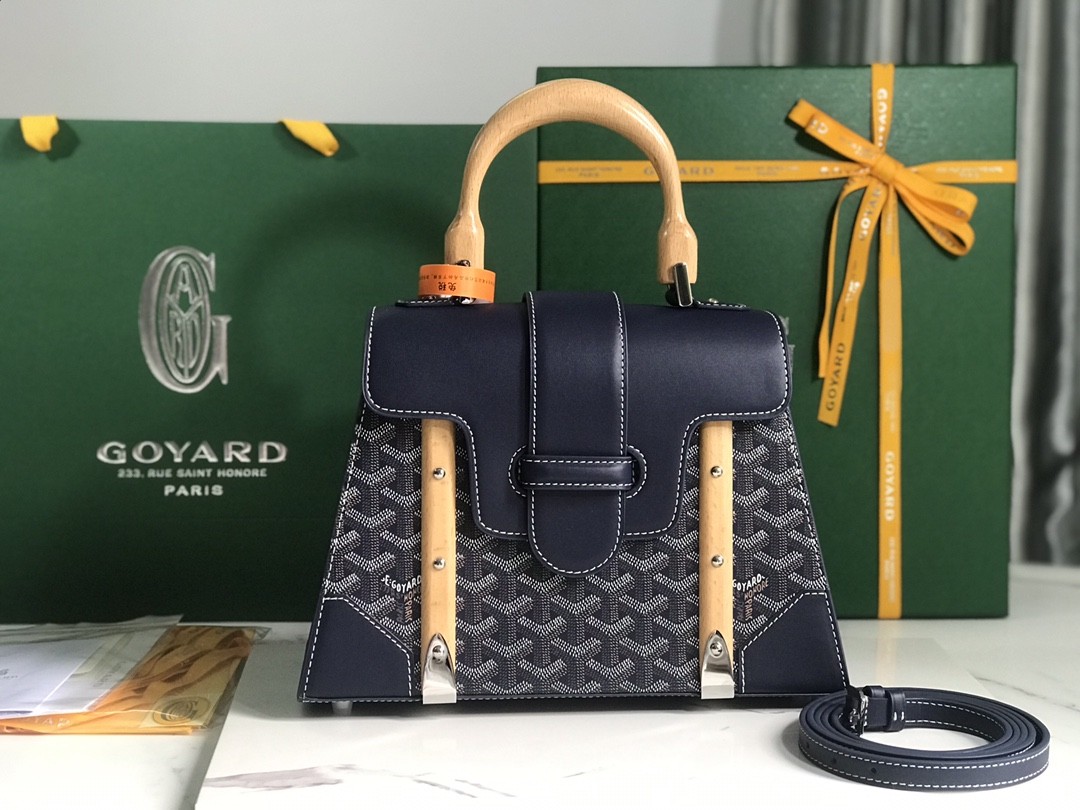 ​Goyard Saïgon PM small bag, top quality!   Size: 28 * 20 * 12cm