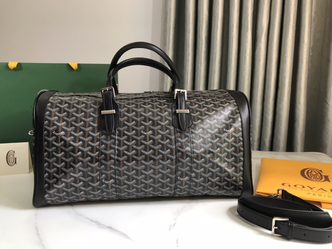 Goyard travel bag fitness bag, top quality!  Size: 48 * 23 * 24cm