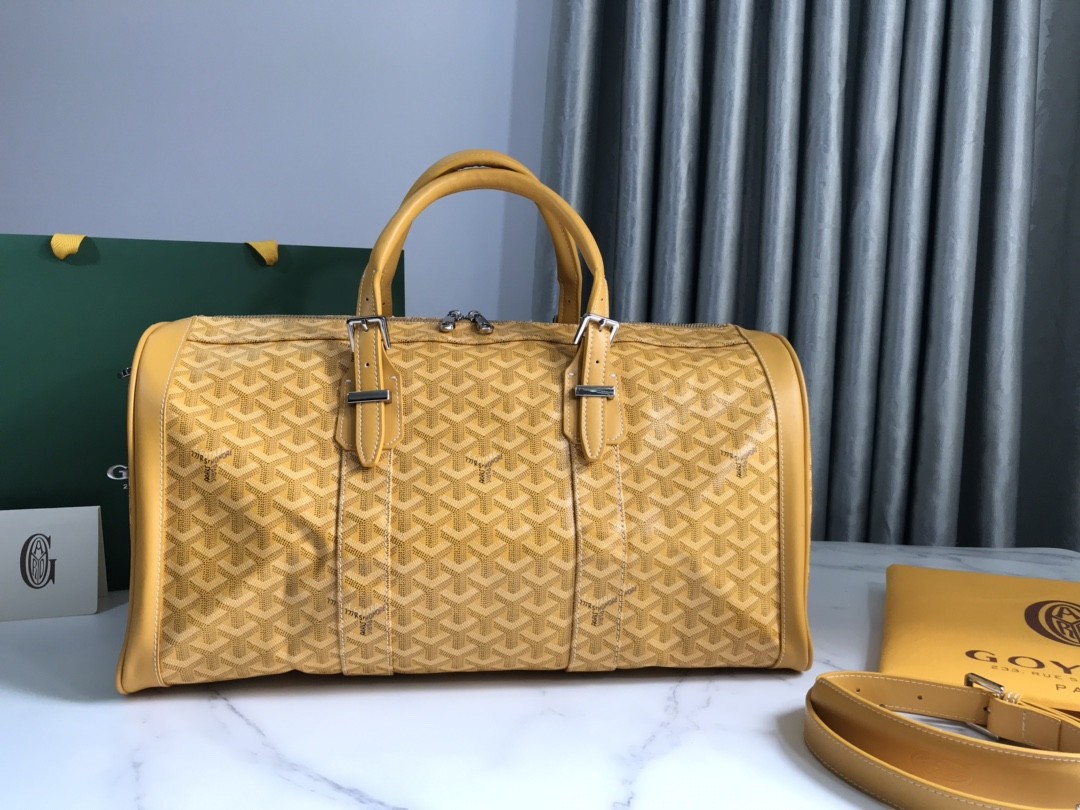 Goyard travel bag fitness bag, top quality!  Size: 48 * 23 * 24cm