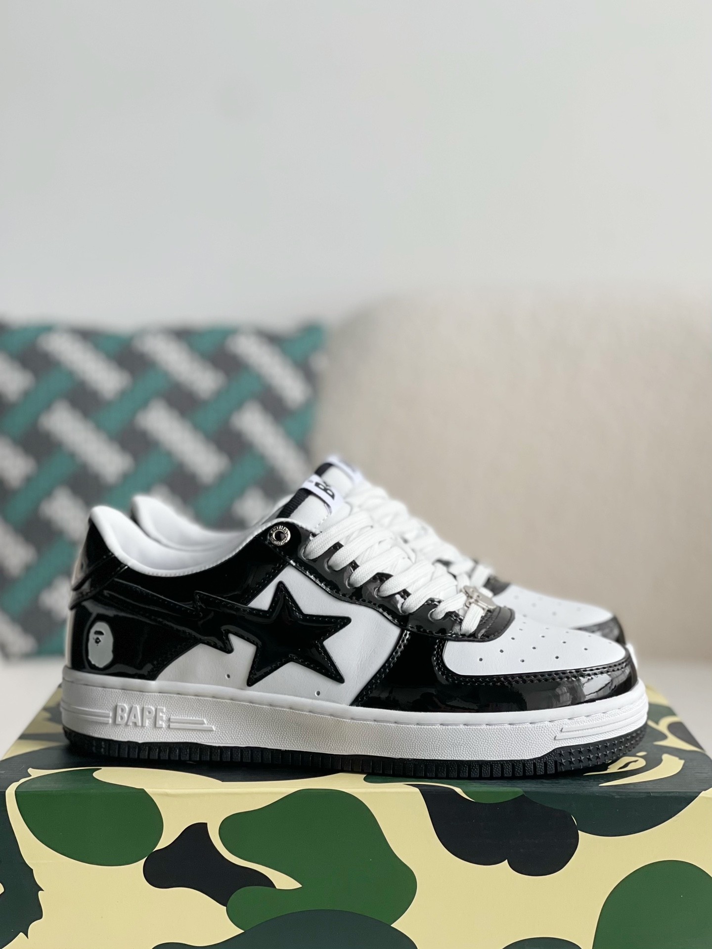 A BATHING APE Mens BAPE STA LOW SNEAKER M US13=UK12=EUR47.5=CM31