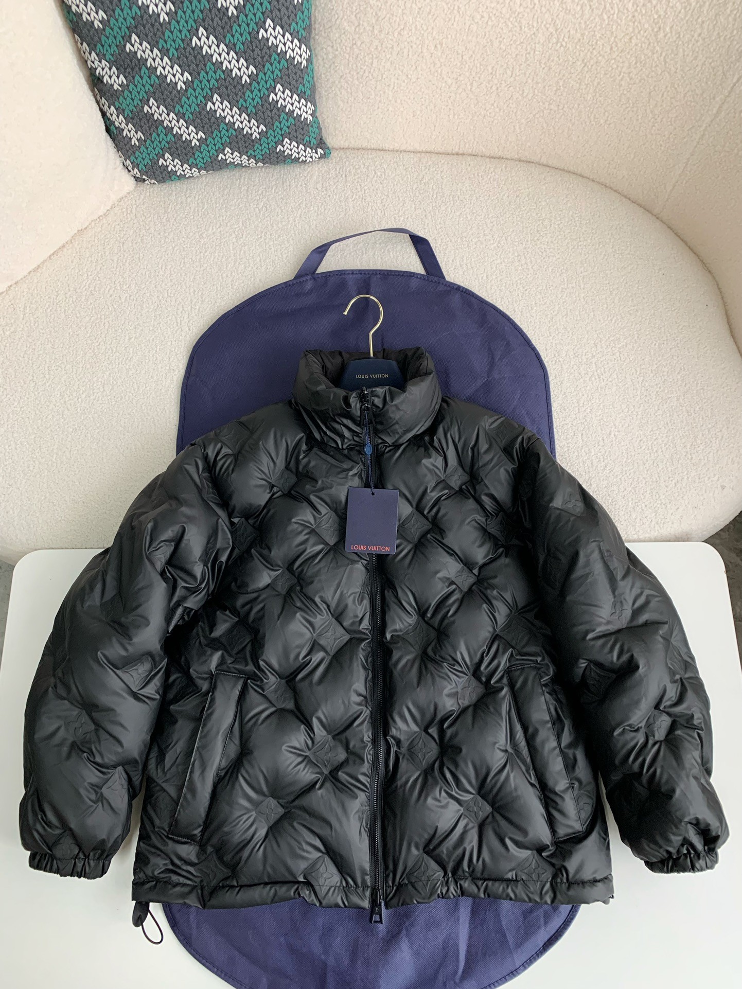 LOUIS VUITTON LOGO Down Jacket 95kg≈209 pounds 190cm ≈ 6 feet 3 inches