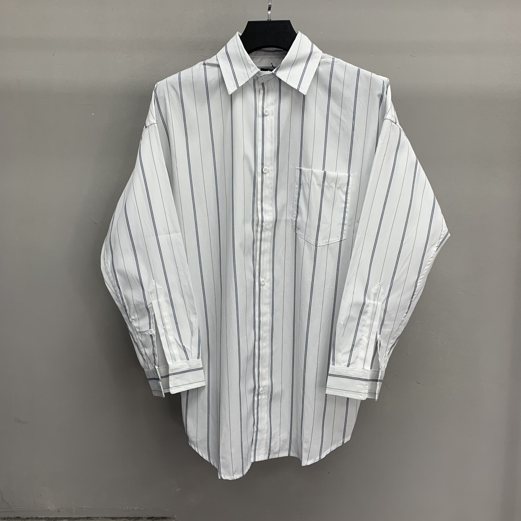 Balenciaga striped long-sleeved shirt 100kg≈220 pounds 195cm ≈ 6 feet 5 inches