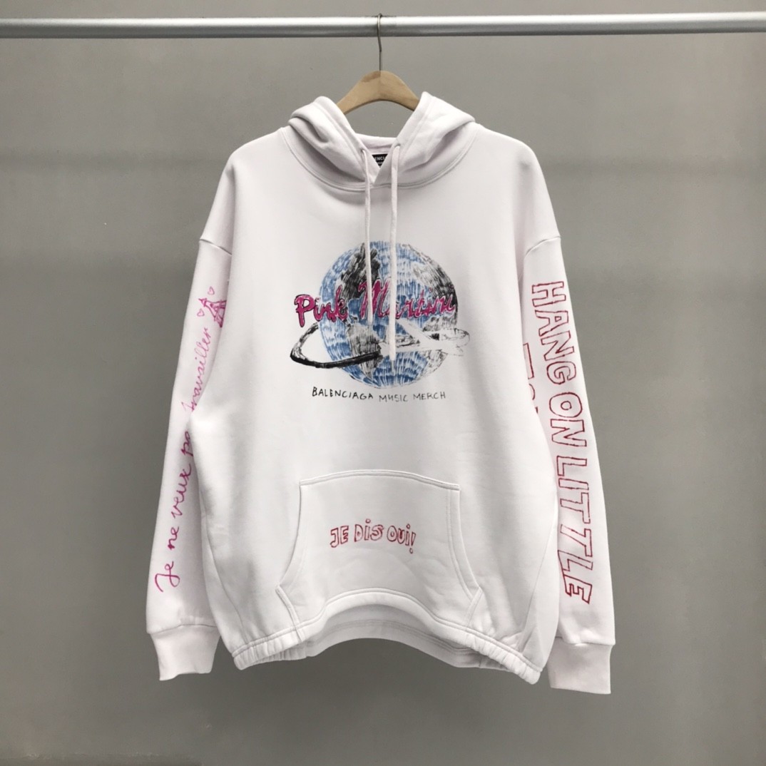 Balenciaga printed hooded sweatshirt 100kg≈220 pounds 195cm ≈ 6 feet 5 inches