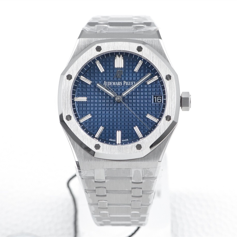 Audemars Piguet Royal Oak 15500 Series Men's Watch 41mm