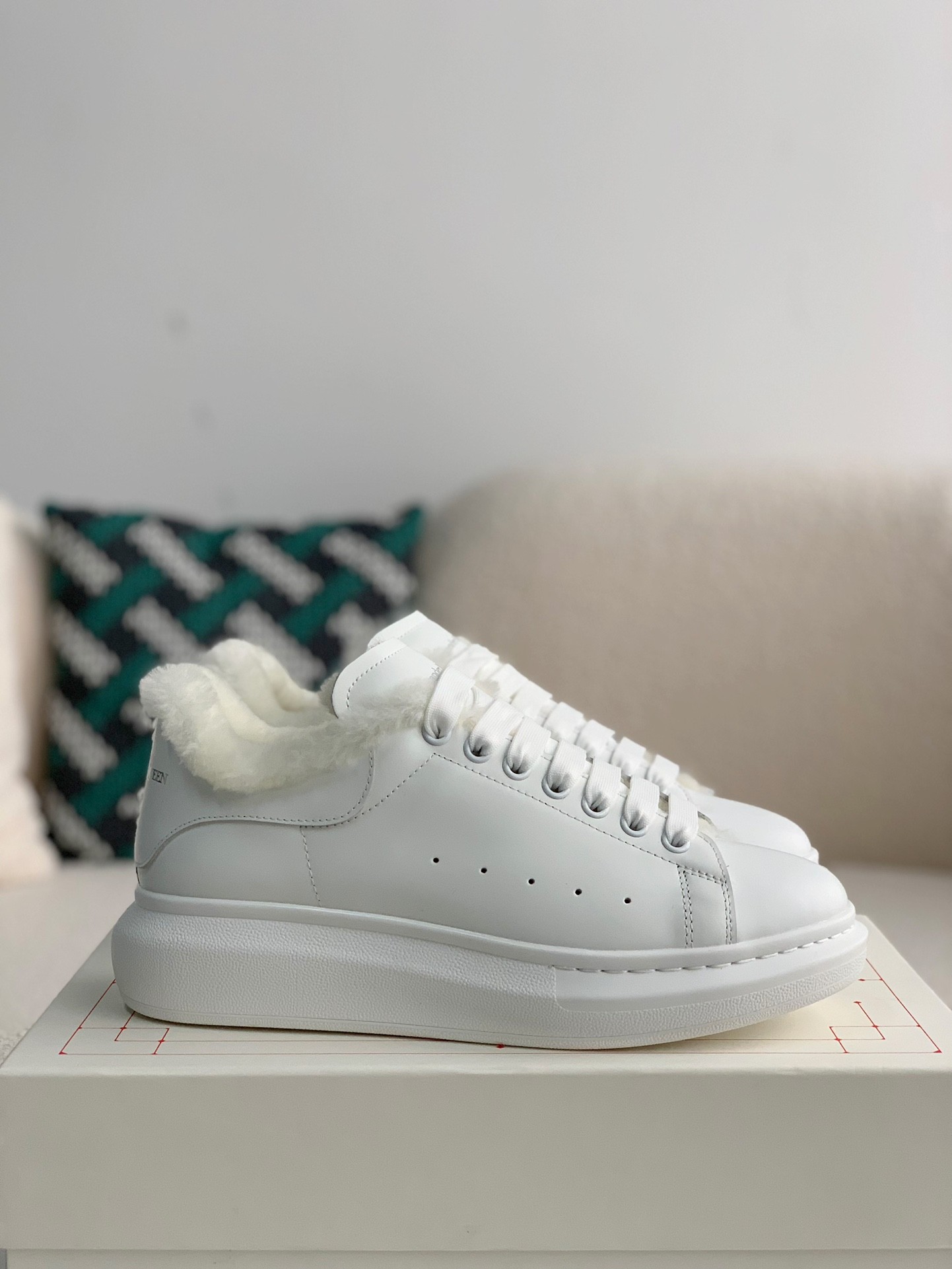 Alexander McQueen  Sneakers  W US5.5=EUR36=CM23