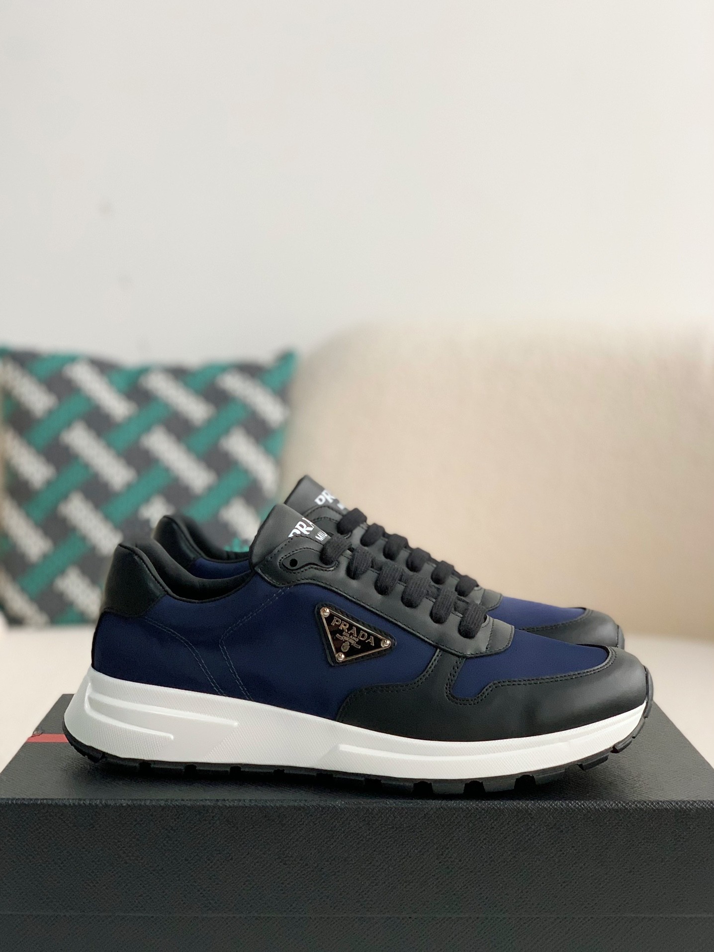 Prada Sneakers M US7=EUR39=CM24.5