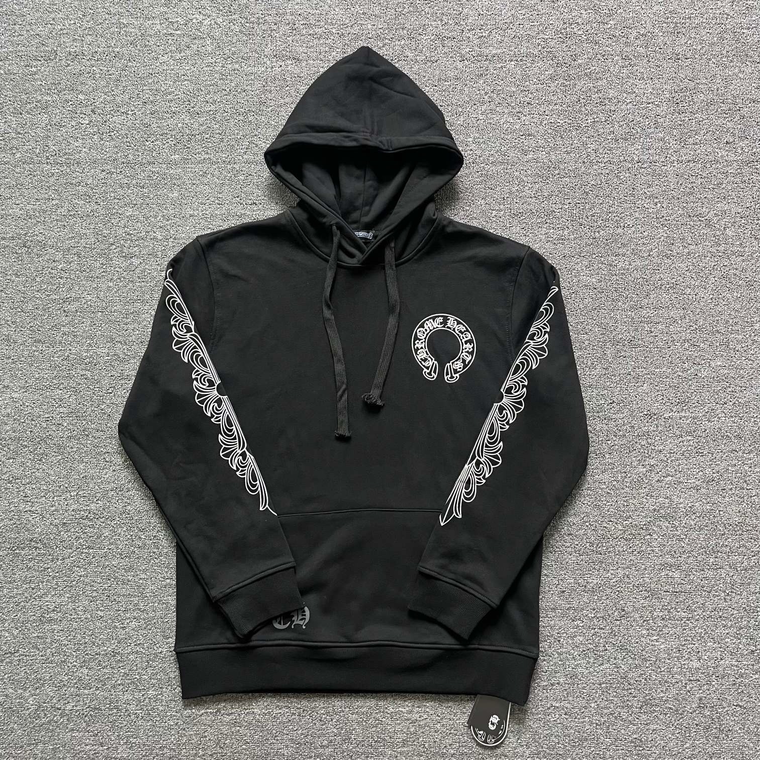 Chrome Hearts 195cm ≈ 6 feet 5 inches 100kg≈220 pounds