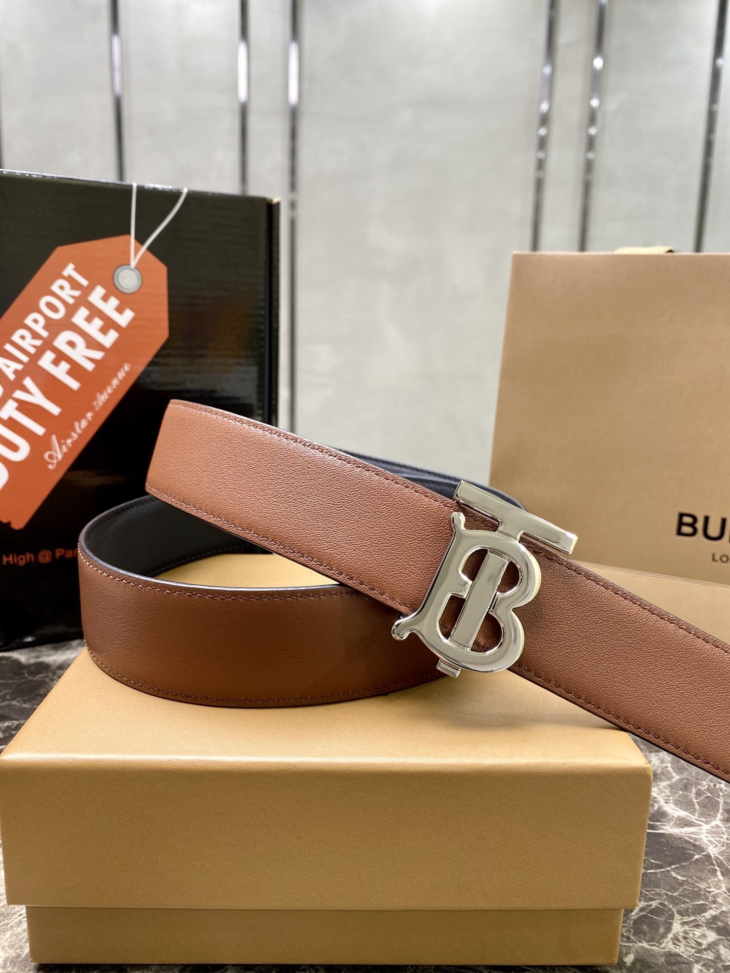 Burberry belt 1（65-73cm）