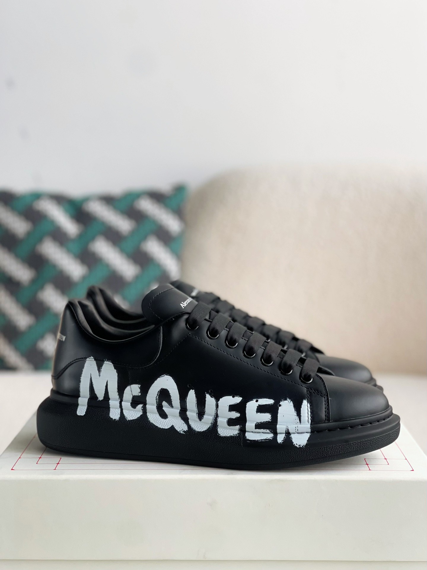 Alexander McQueen black letter Sneakers W US5.5=EUR36=CM23