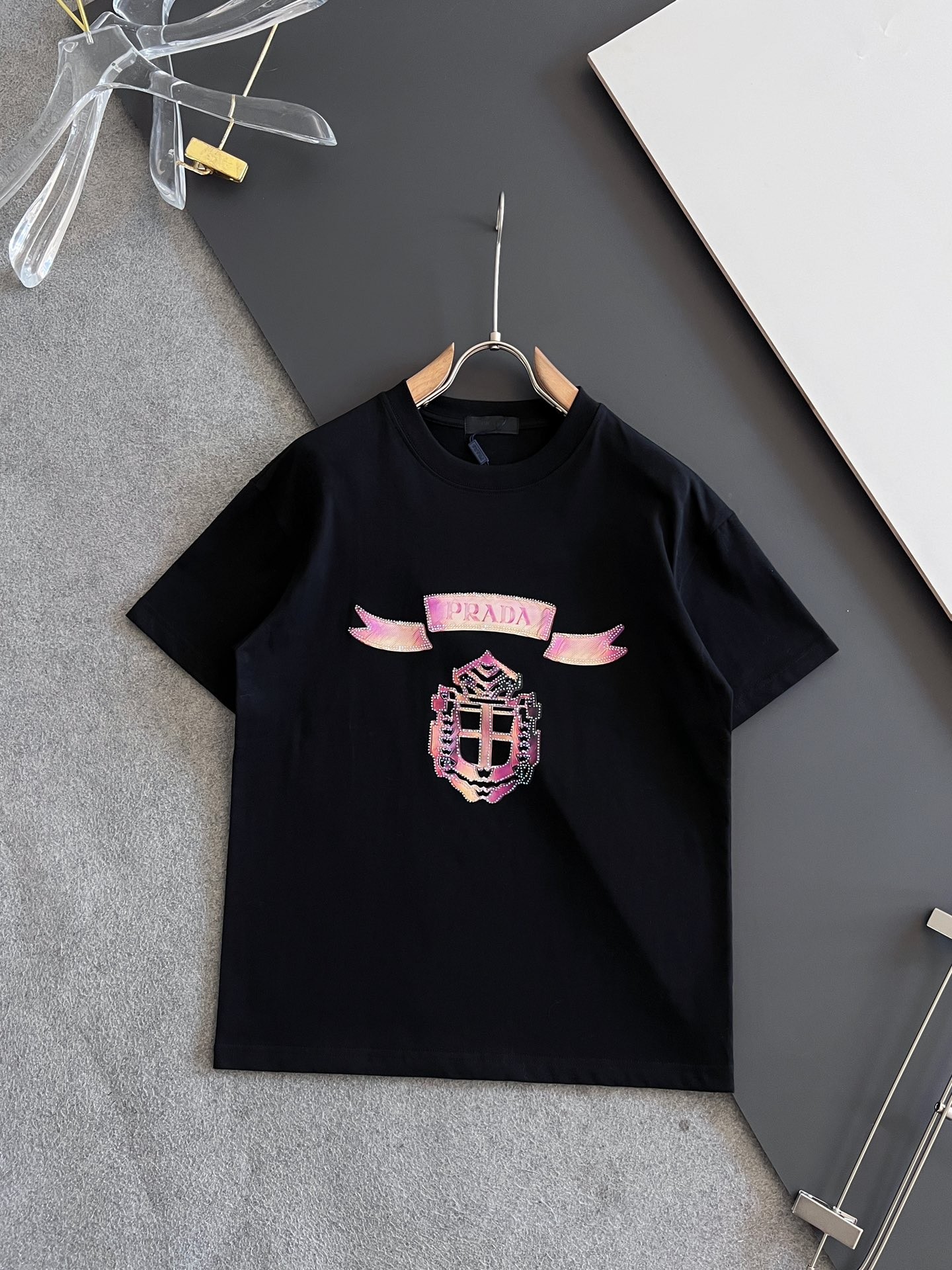 Prada 24 latest t-shirts 100kg≈220 pounds 195cm ≈ 6 feet 5 inches