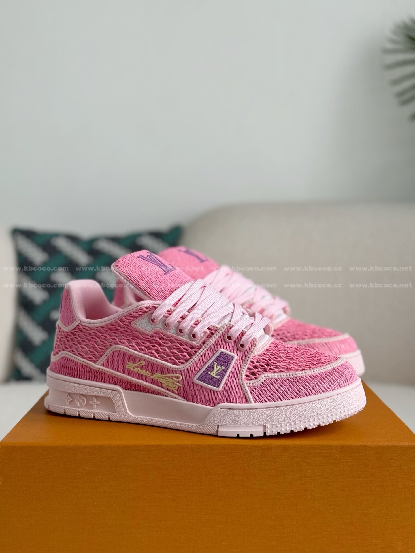 「#5823」LOUIS VUITTON TRAINER SNEAKERS