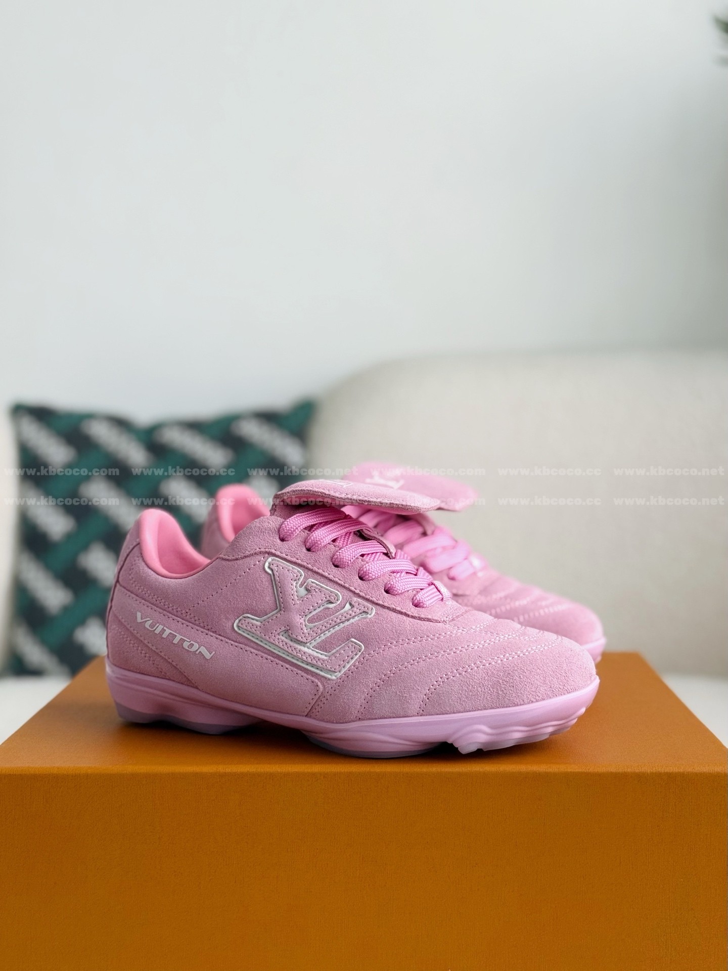 「#5872」LOUIS VUITTON FOOTPRINT SOCCER CASUAL SHOES