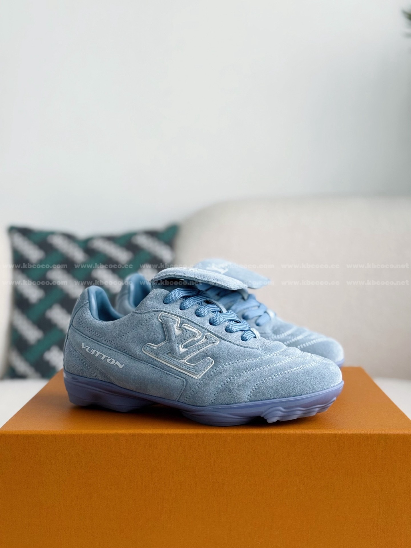 「#5869」LOUIS VUITTON FOOTPRINT SOCCER CASUAL SHOES