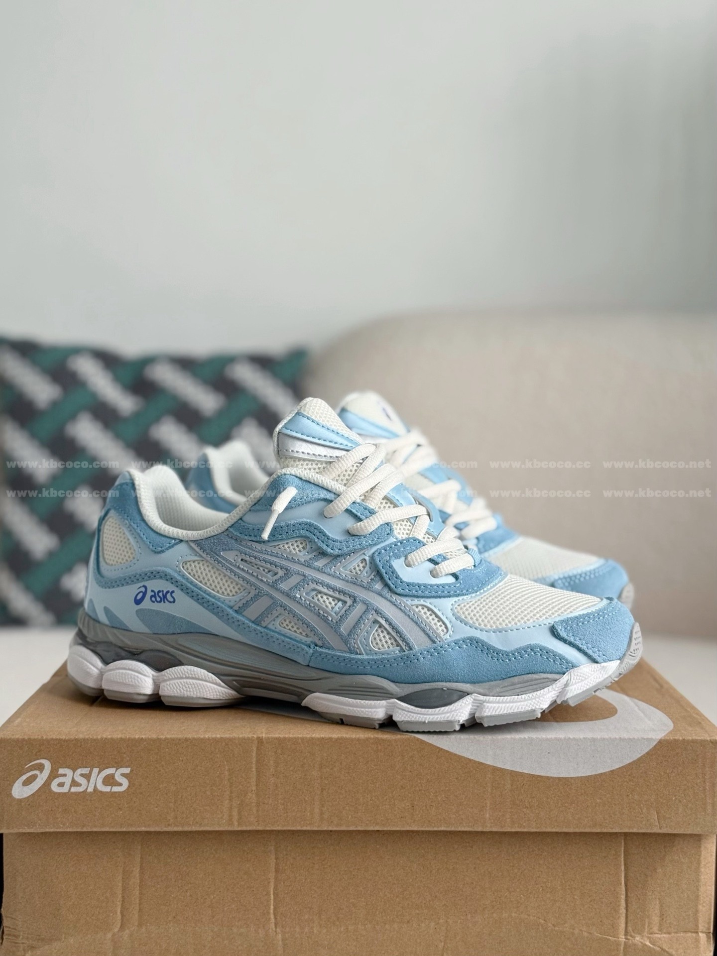 「#5882」Asics GEL-NYC Running Shoes