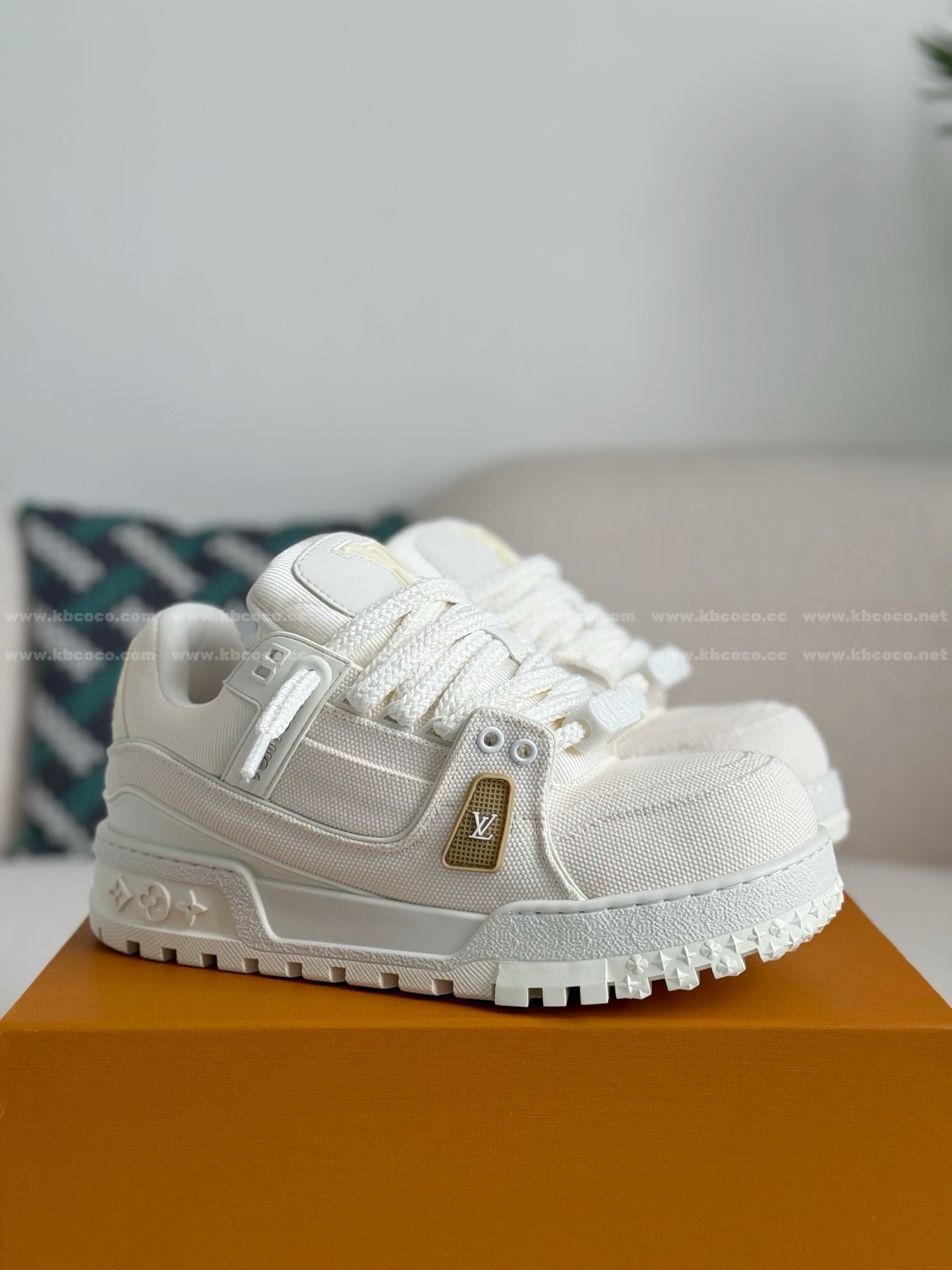 「#5894」LOUIS VUITTON TRAINER MAXI SNEAKERS