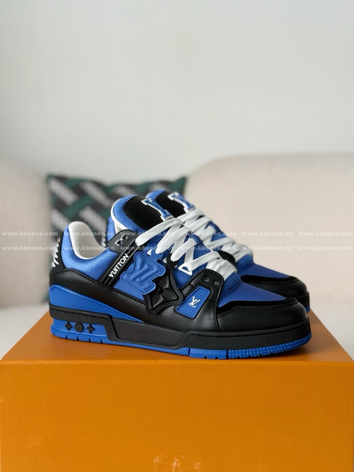 「#6106」LOUIS VUITTON TRAINER SNEAKERS