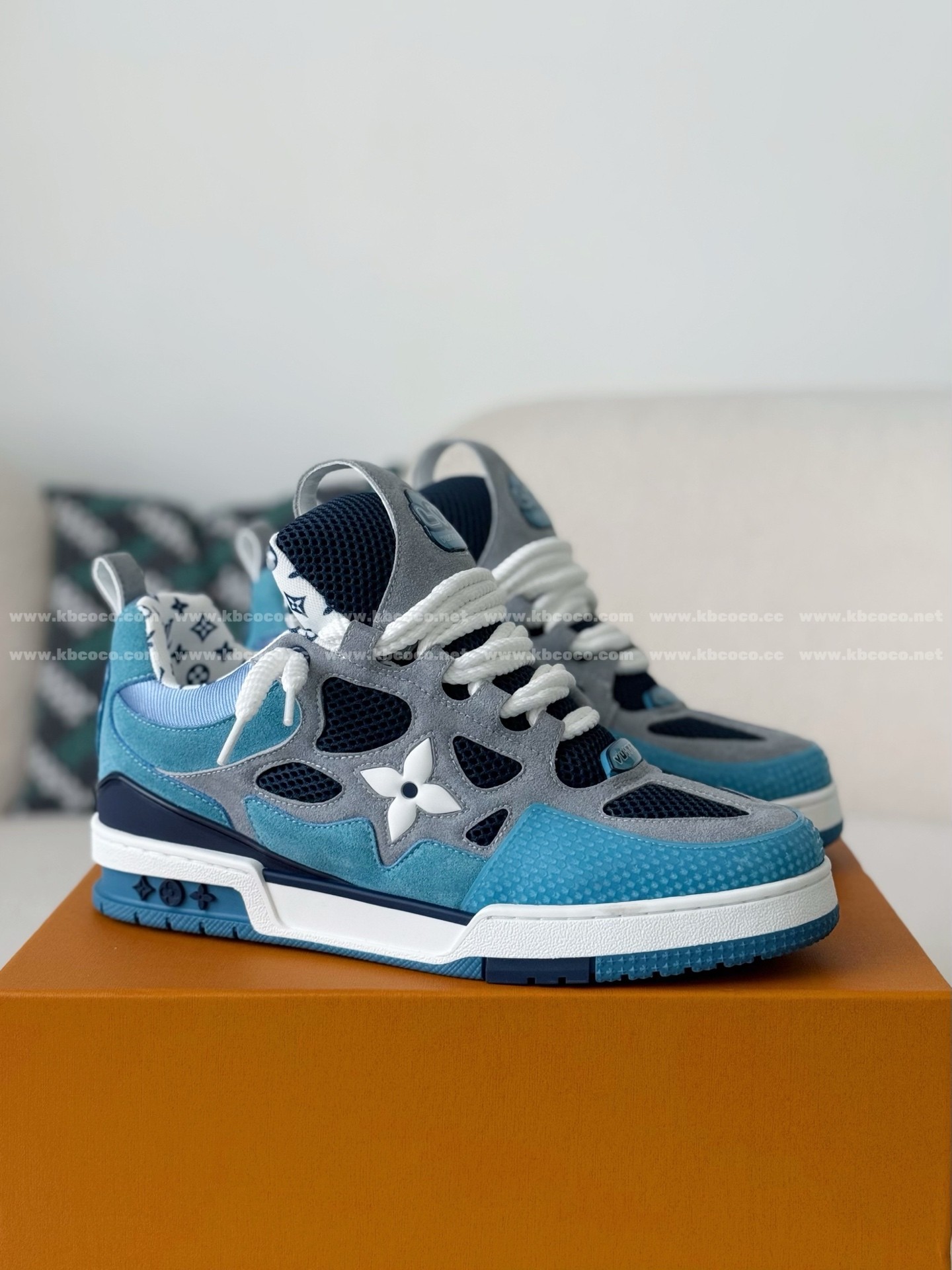 「#6272」Louis Vuitton Skate Suede Sneakers