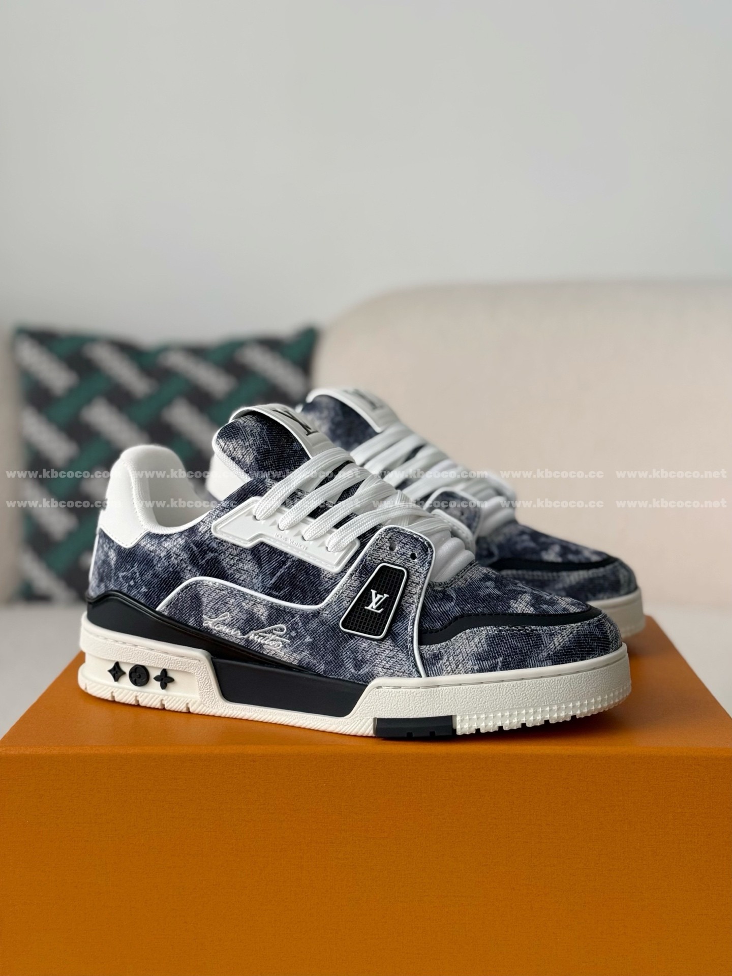 「#6315」LOUIS VUITTON TRAINER SNEAKERS