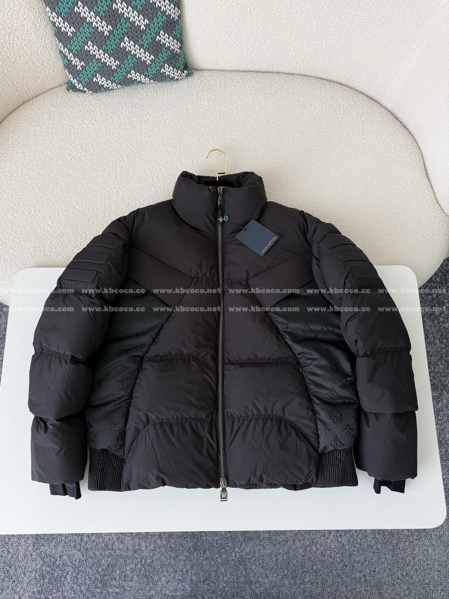 「#6329」Louis Vuitton Logo Printed Turtleneck Down Jacket