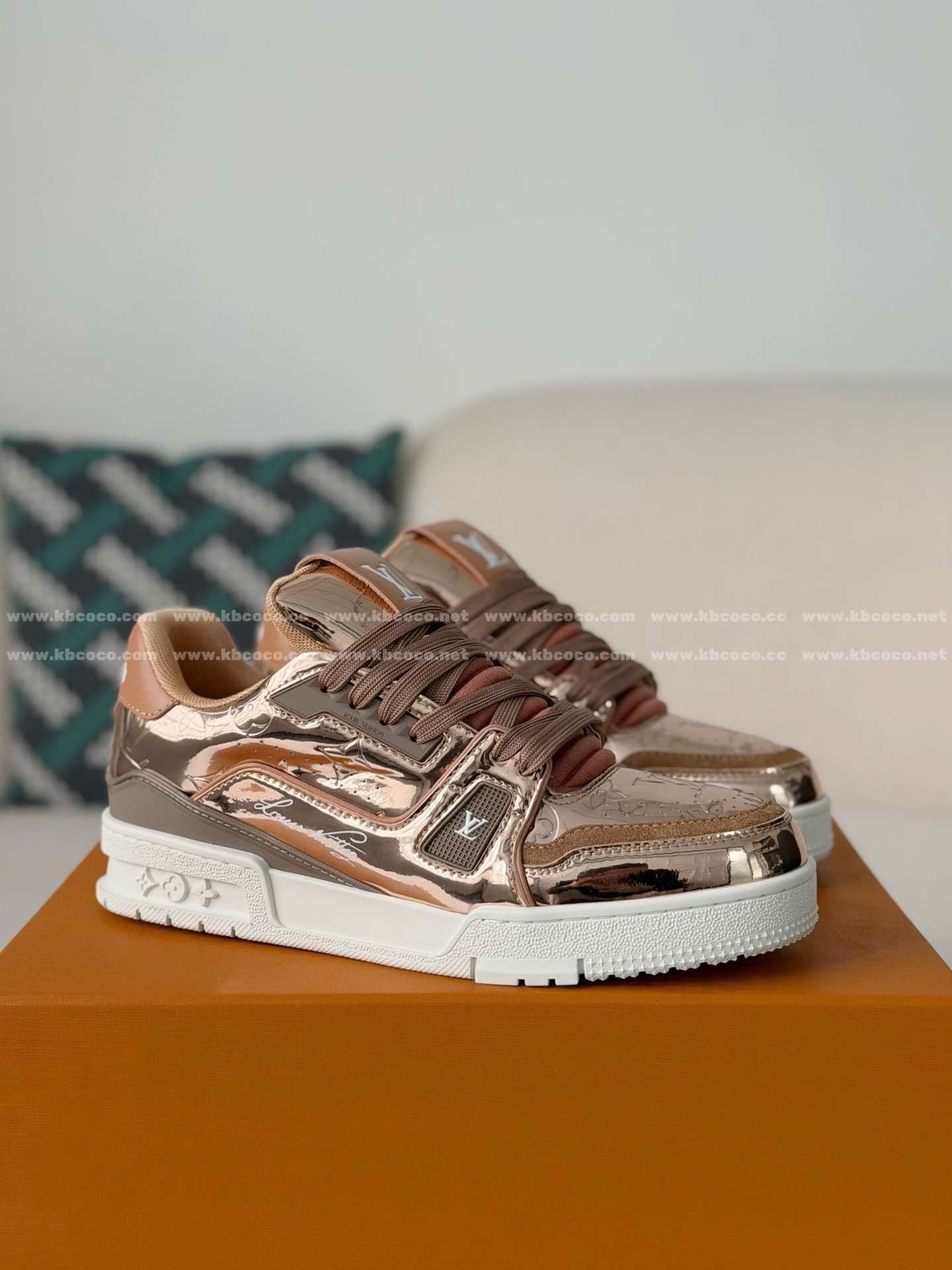 「#6357」LOUIS VUITTON TRAINER SNEAKERS