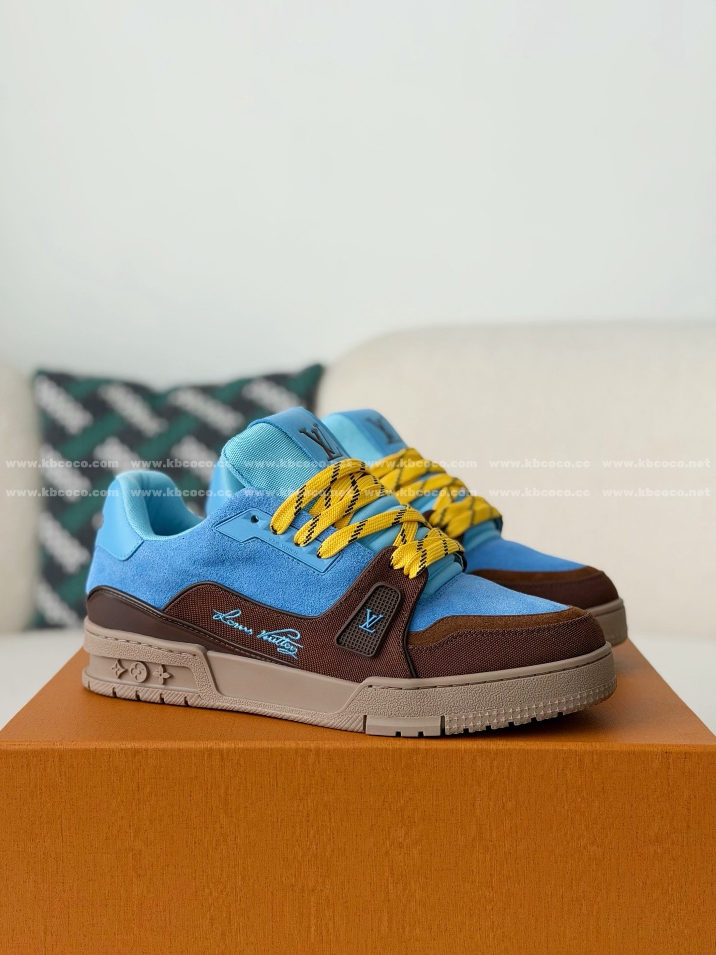 「#6423」LOUIS VUITTON TRAINER SNEAKERS