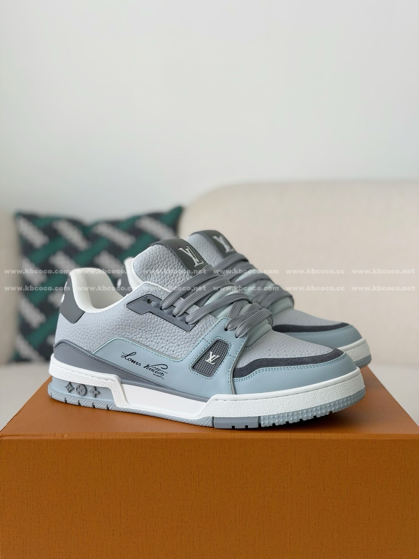 「#6449」LOUIS VUITTON TRAINER SNEAKERS