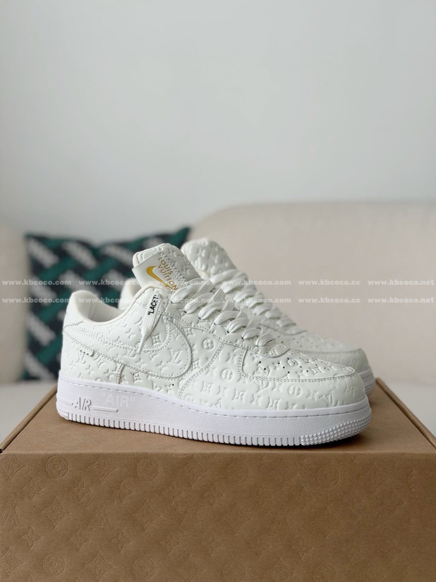 「#45」LOUIS VUITTON × NIKE AIR FORCE 1 SNEAKERS