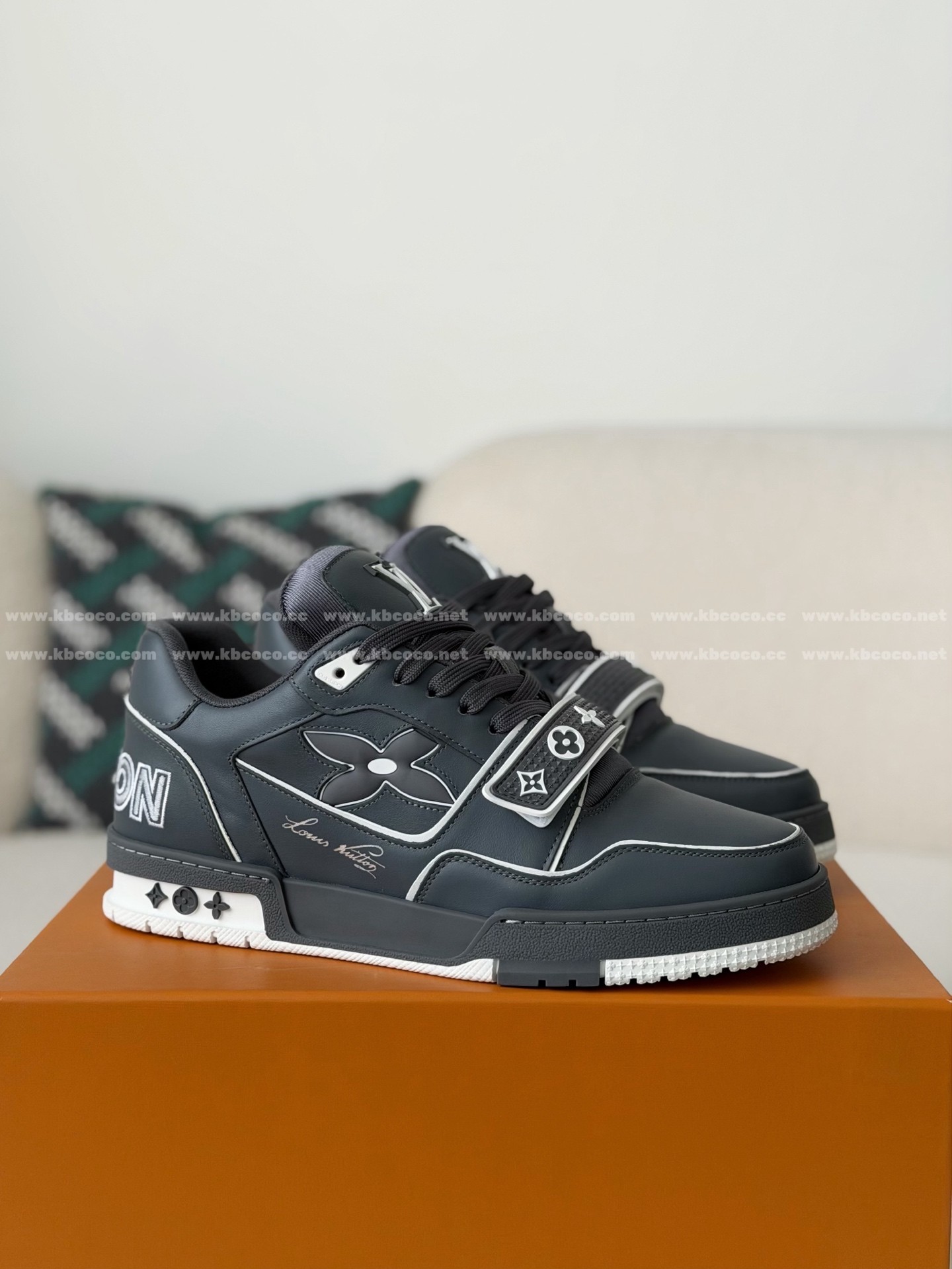 「#6473」LOUIS VUITTON TRAINER SNEAKERS