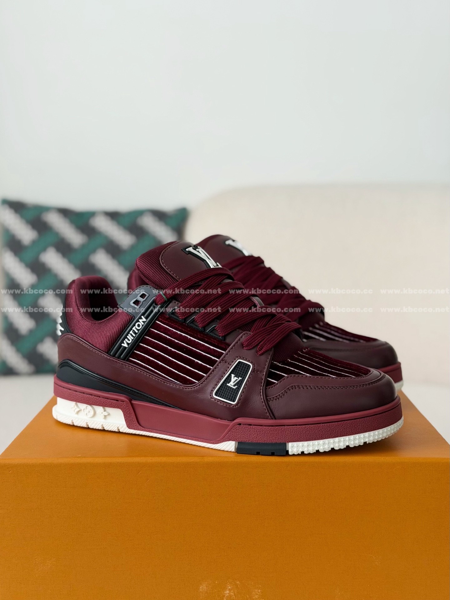 「#6494」LOUIS VUITTON TRAINER SNEAKERS