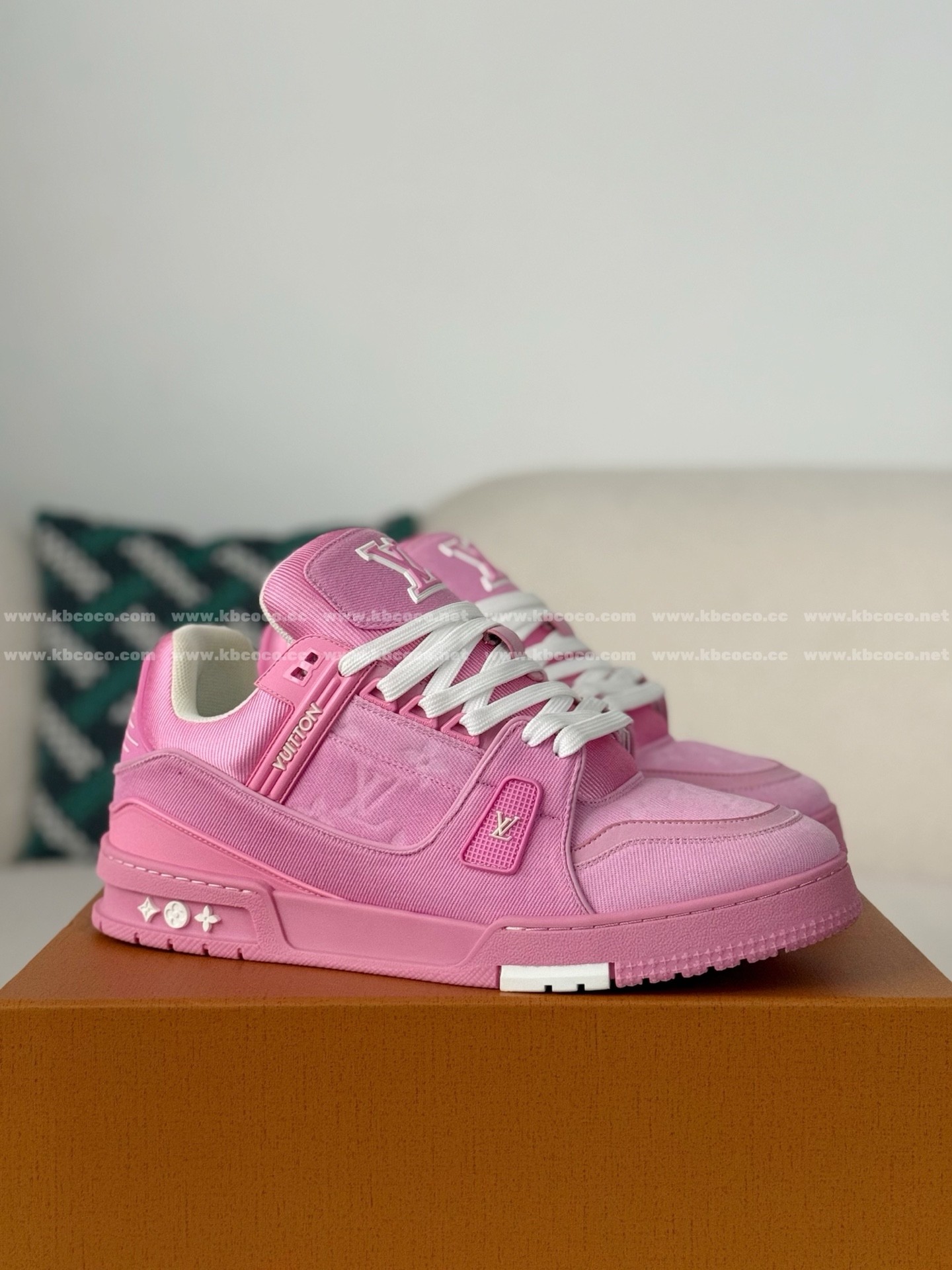 「#6549」LOUIS VUITTON TRAINER SNEAKERS