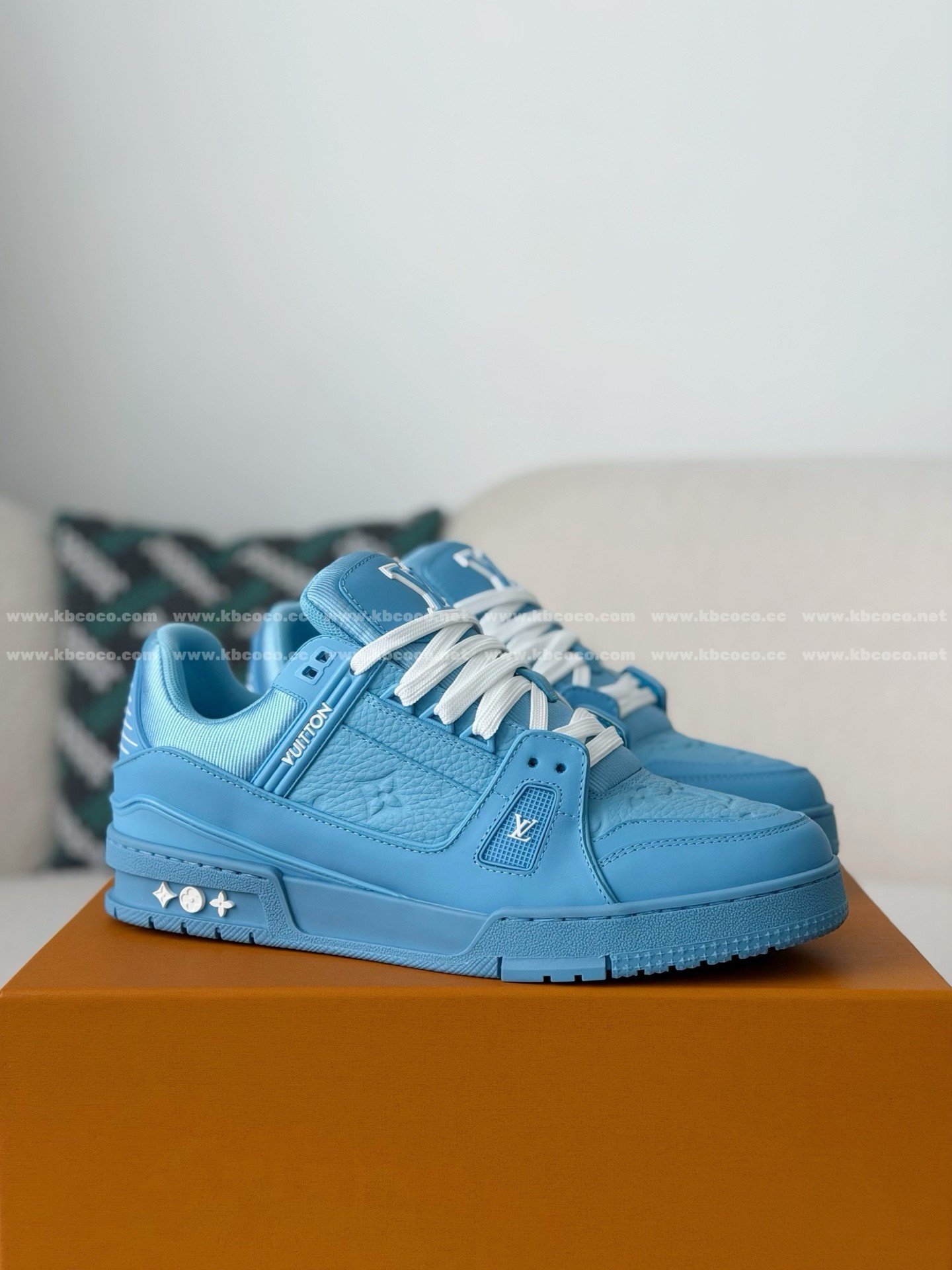 「#764」LOUIS VUITTON TRAINER SNEAKERS