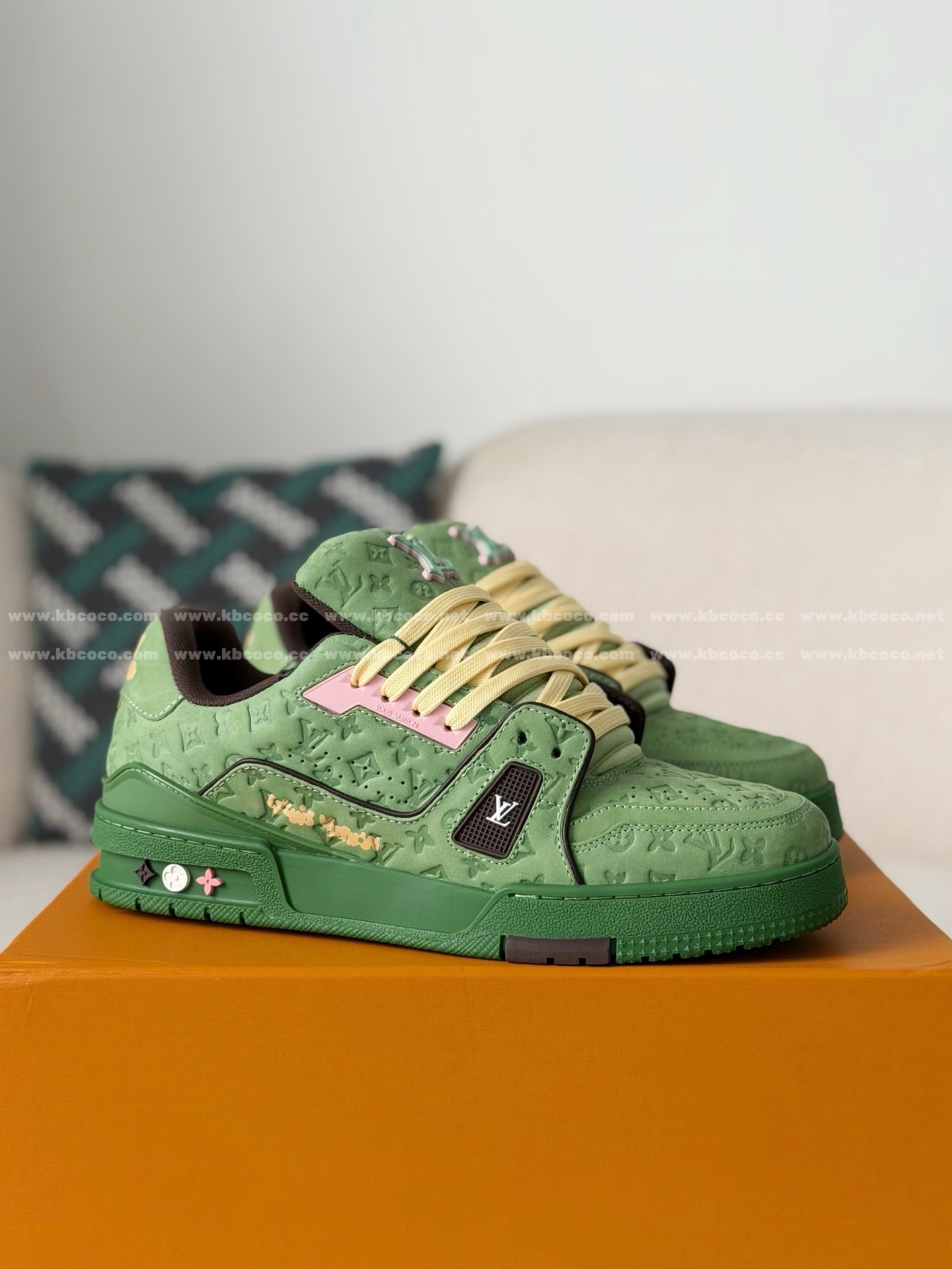 「#2950」LOUIS VUITTON SNEAKERS