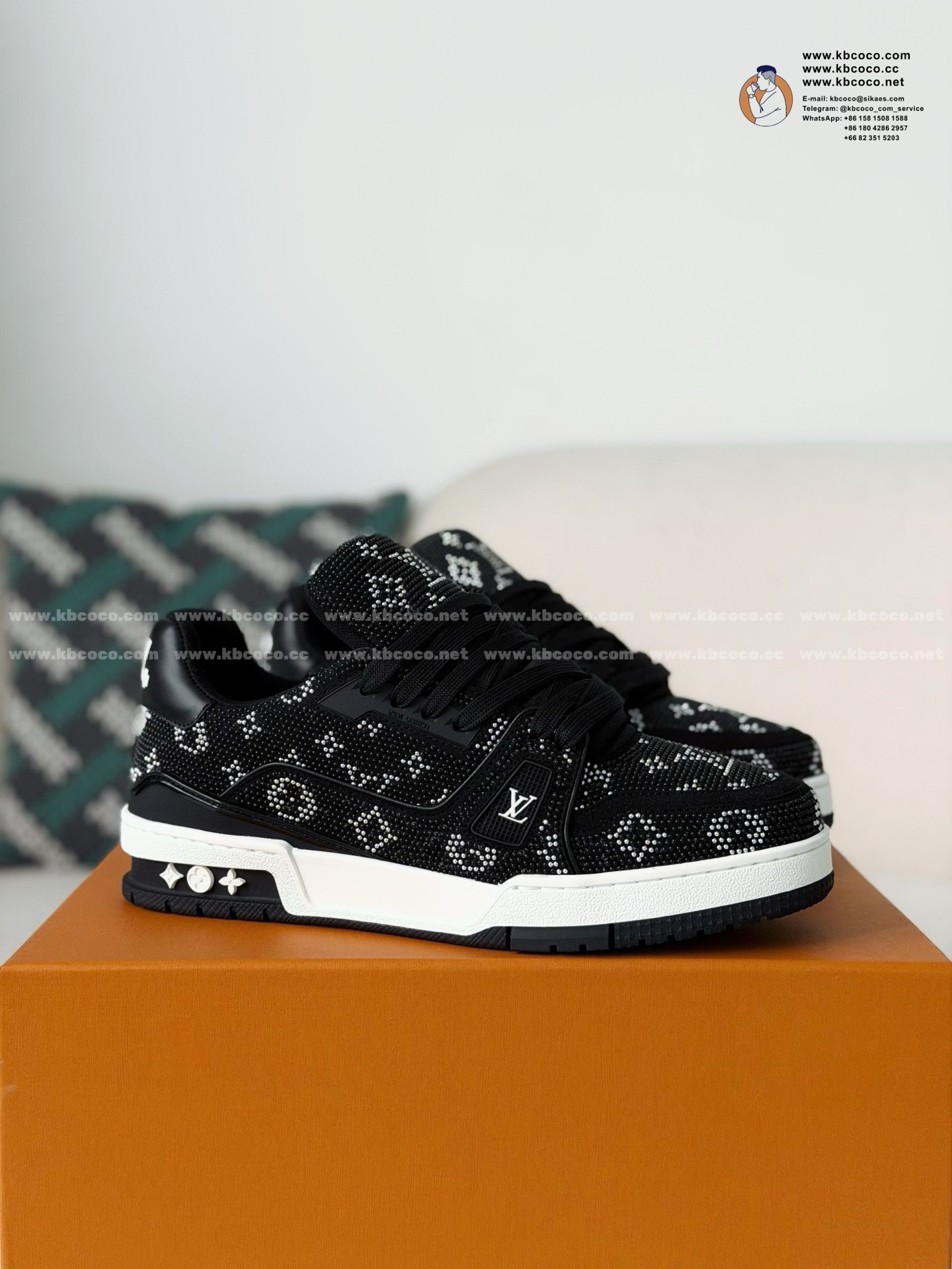 「#6930」LOUIS VUITTON TRAINER SNEAKERS