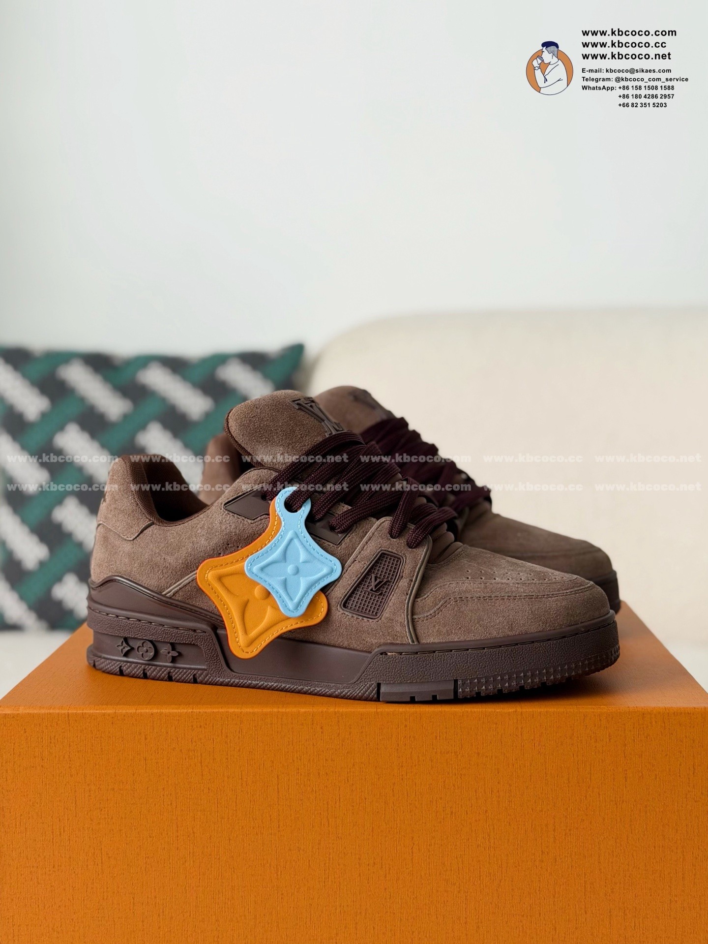 「#7113」LOUIS VUITTON TRAINER DISTRESSED SNEAKERS