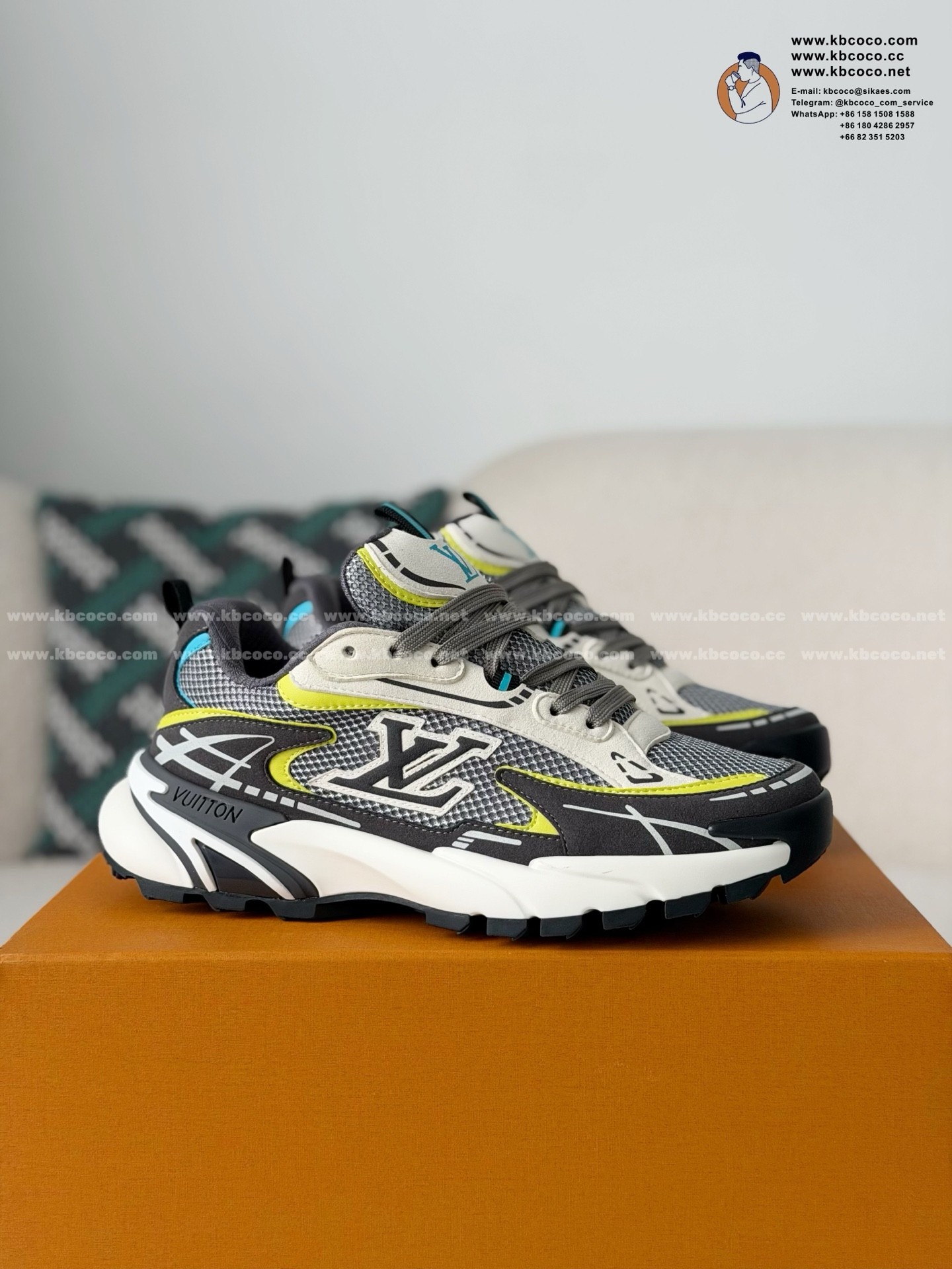 「#7165」LOUIS VUITTON RUNNER TATIC  SNEAKERS