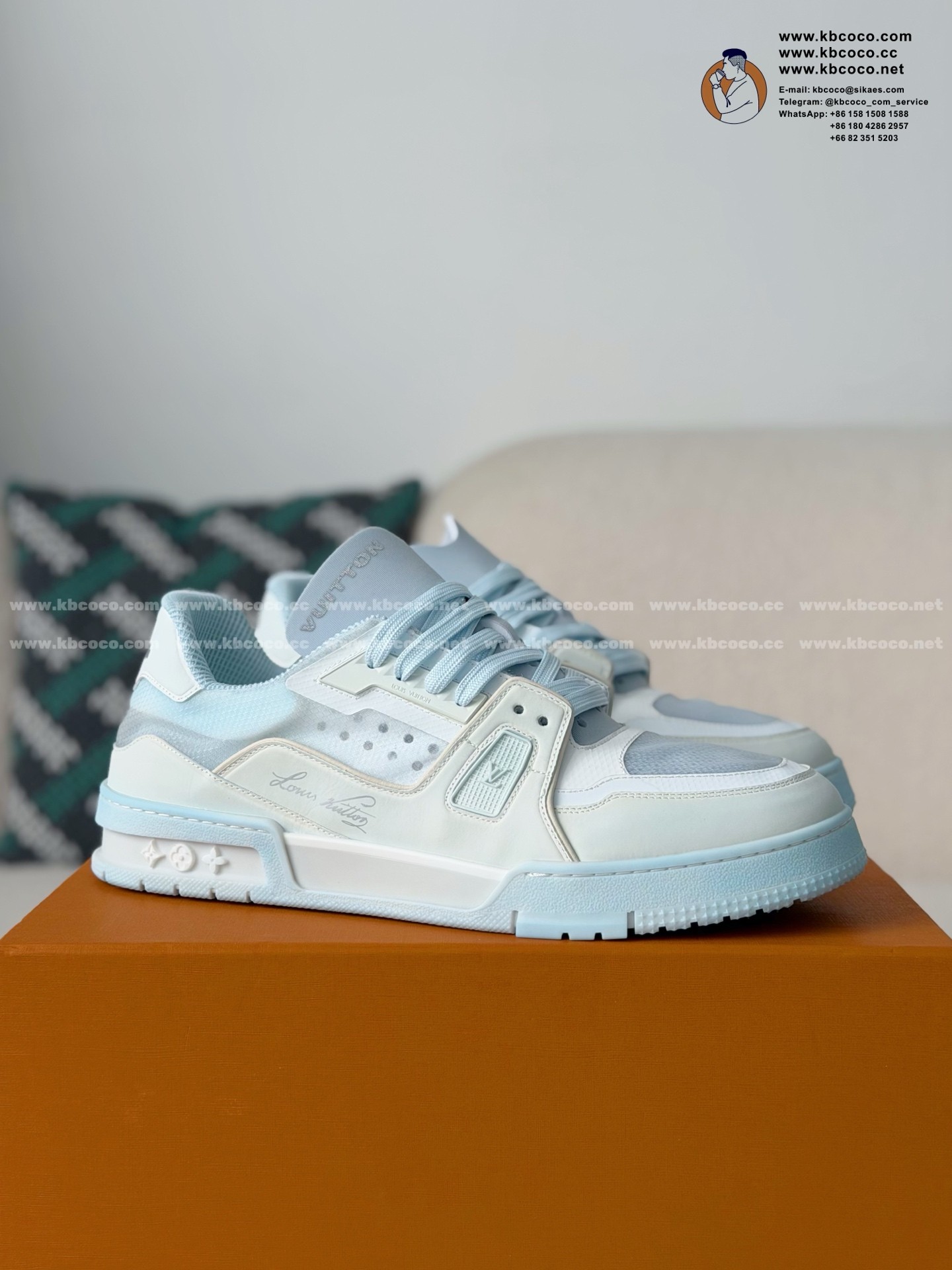 「#7599」LOUIS VUITTON TRAINER 37TH AMERICA'S CUP SNEAKERS