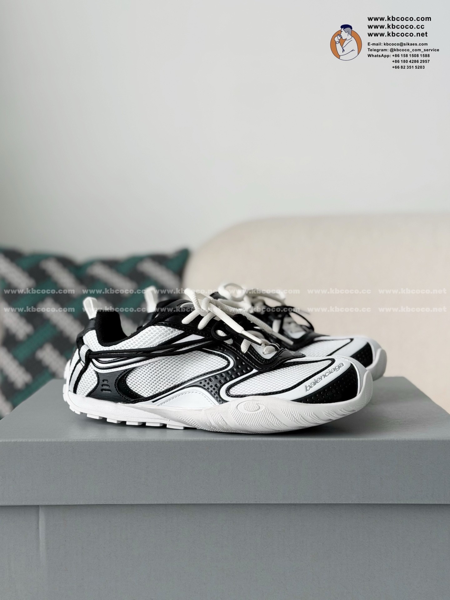 「#7626」Balenciaga Radar Gradient Lines Sneaker