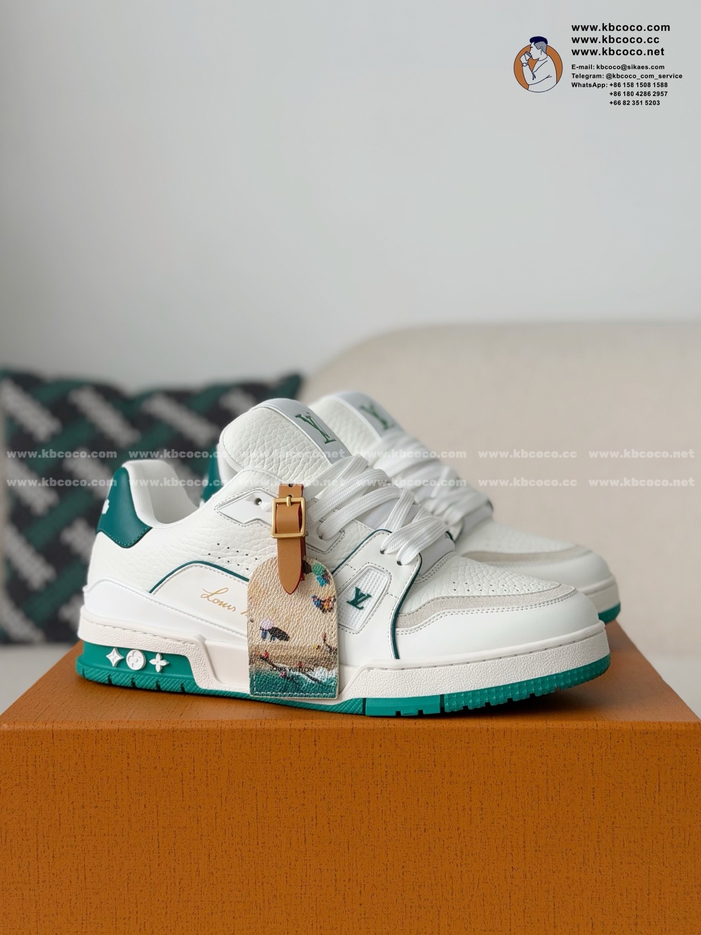 「#7642」LOUIS VUITTON TRAINER FULL-GRAIN LEATHER SNEAKERS