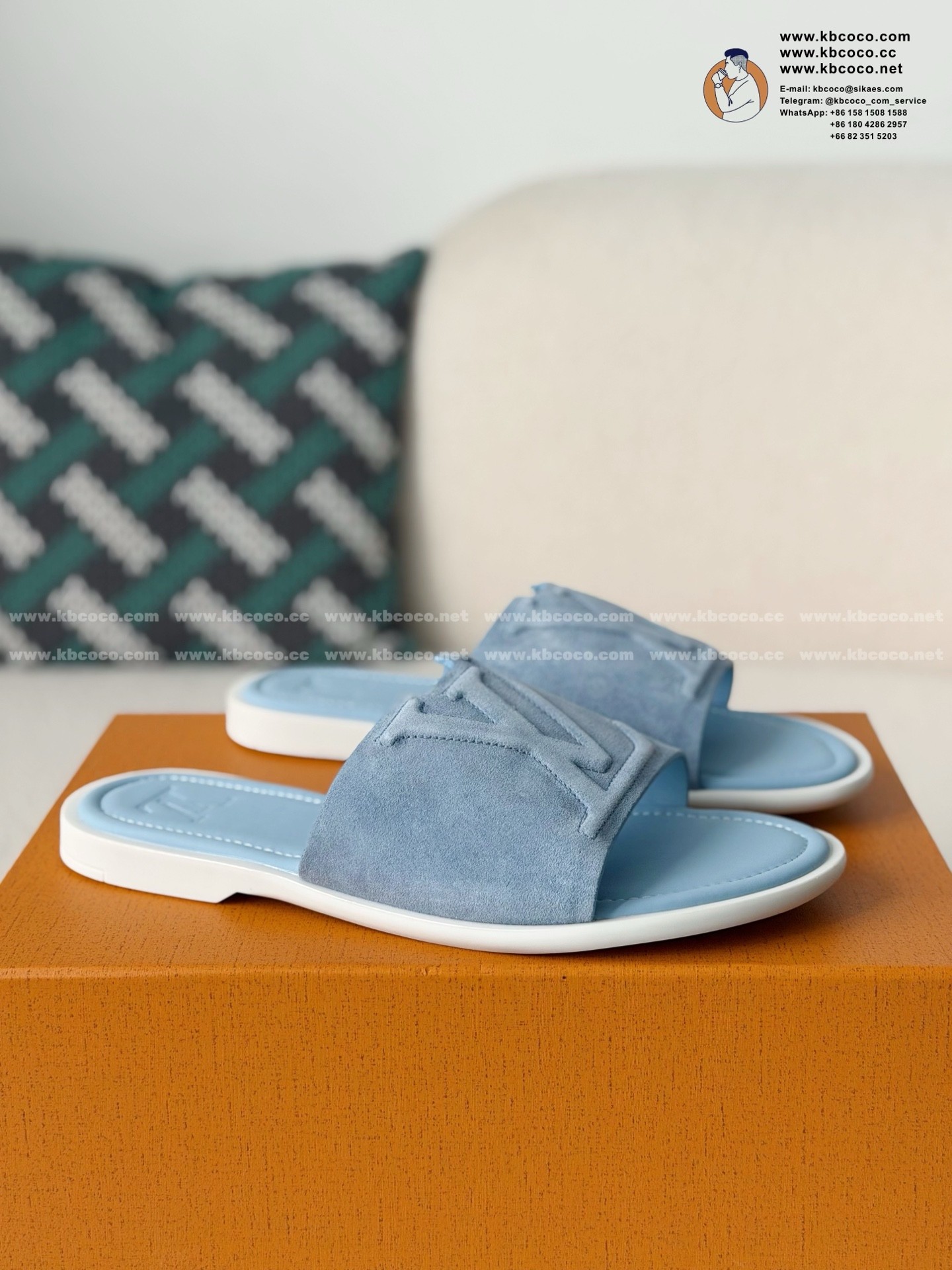 「#7773」LOUIS VUITTON PORTOFINO SLIPPERS