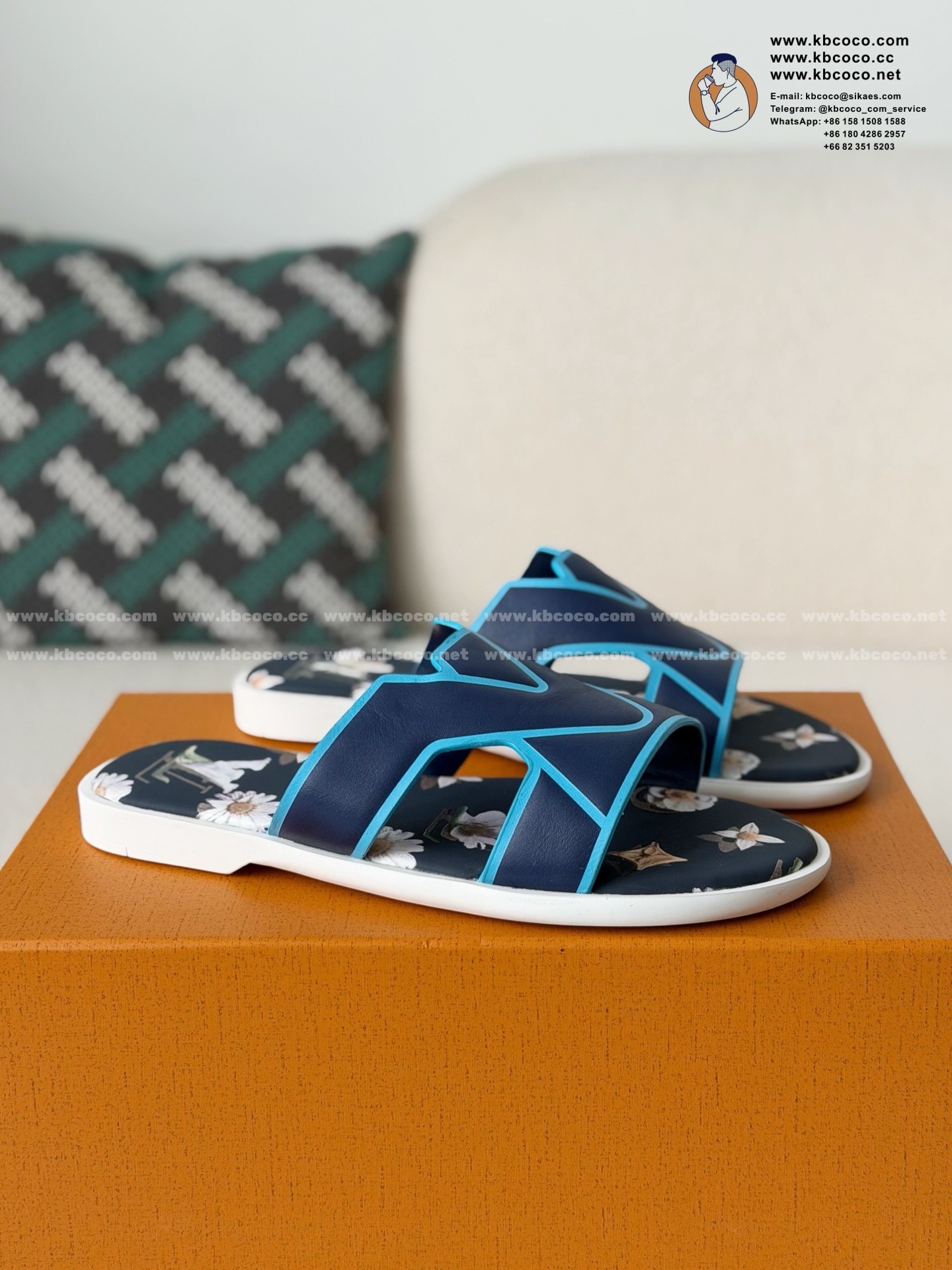 「#7778」LOUIS VUITTON OASIS SLIPPERS