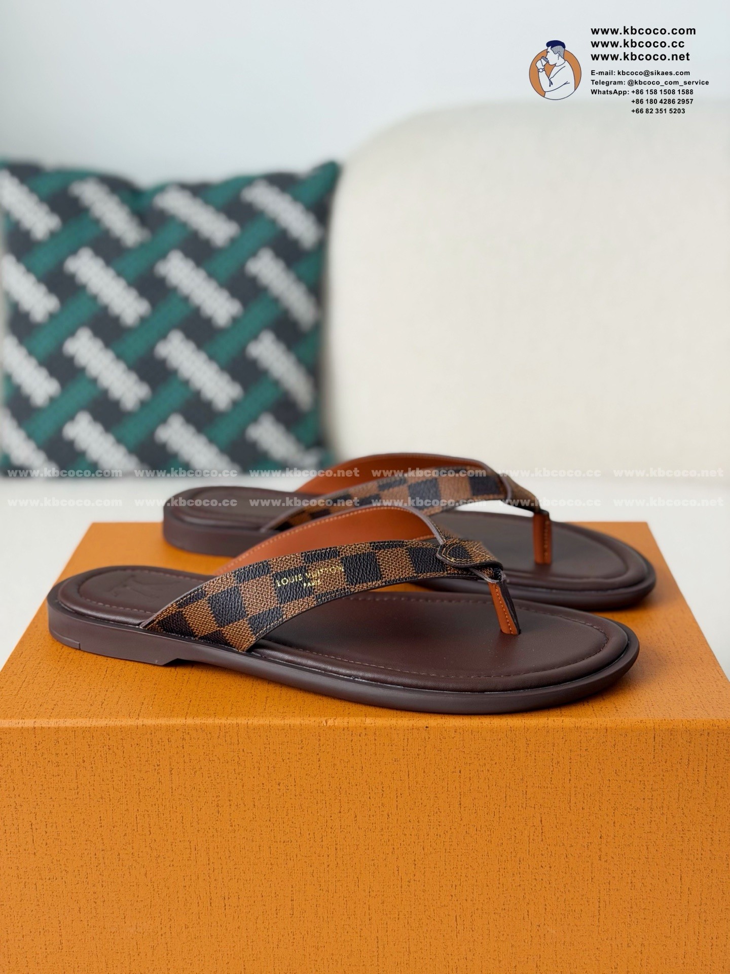 「#7785」LOUIS VUITTON FLIP-FLOPS